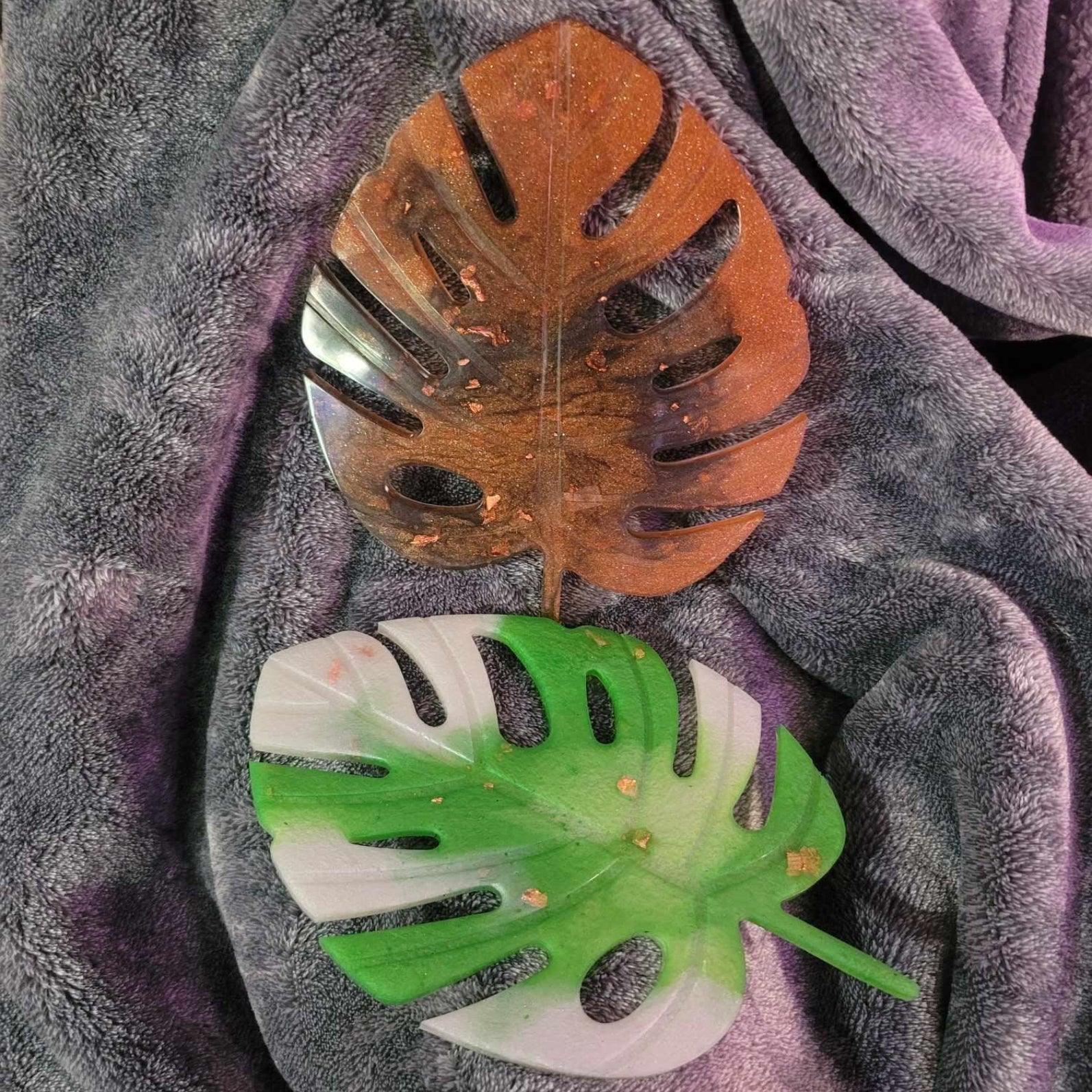 Resin Monstera Leaf Jewelry Tray