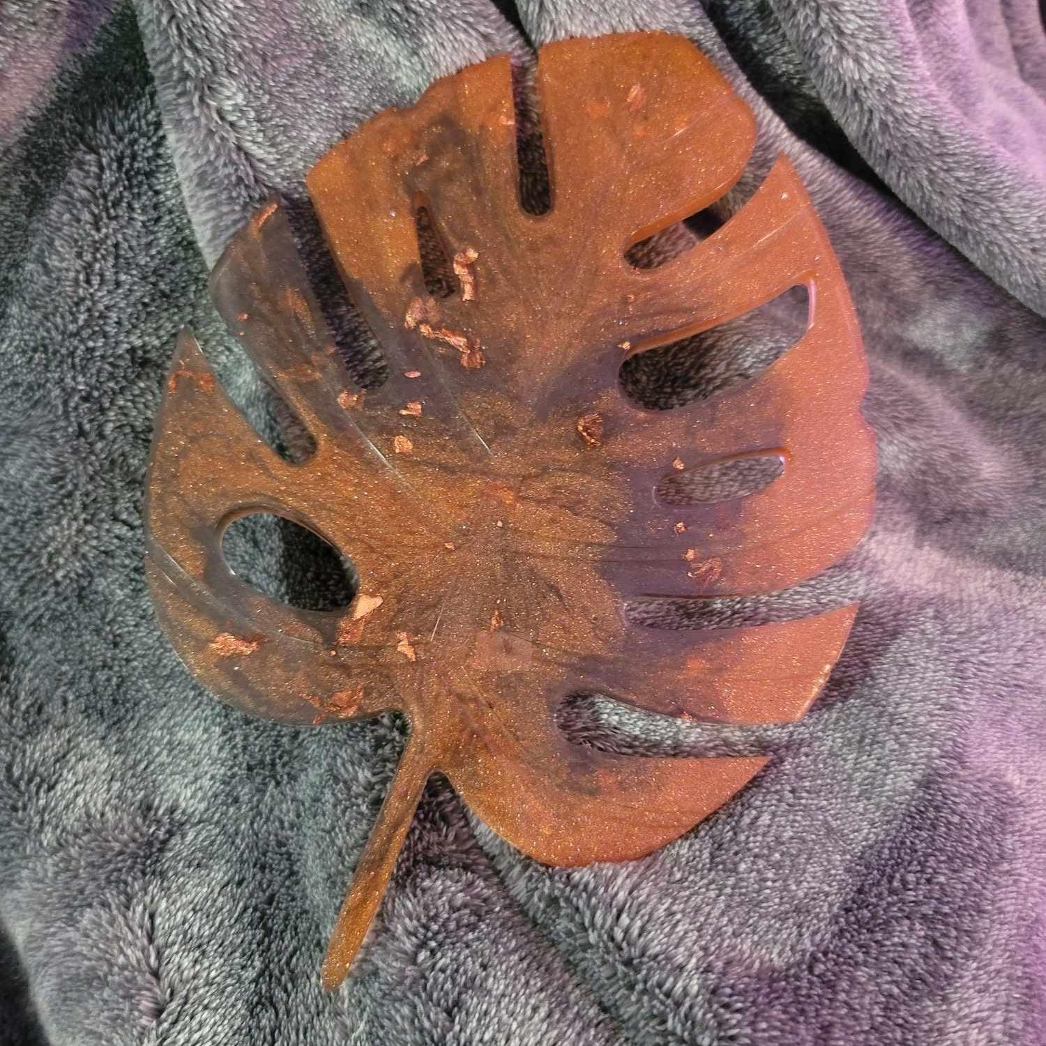 Resin Monstera Leaf Jewelry Tray