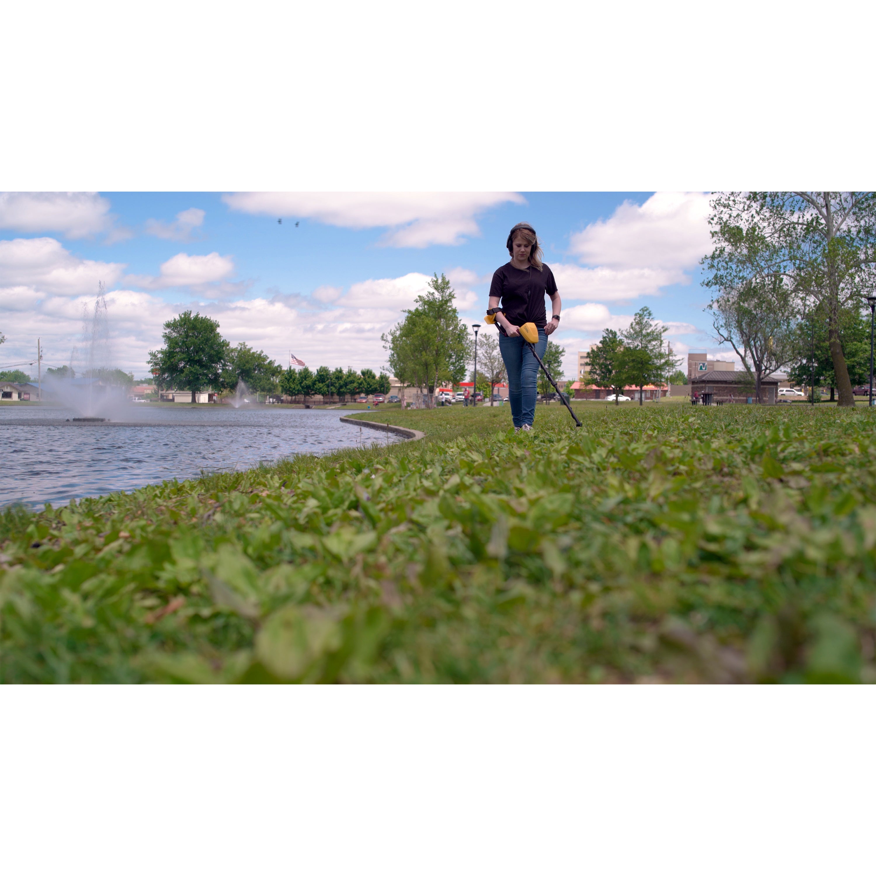 Digital Metal Detector with Headphones | Metal Detector | Wiccan Center