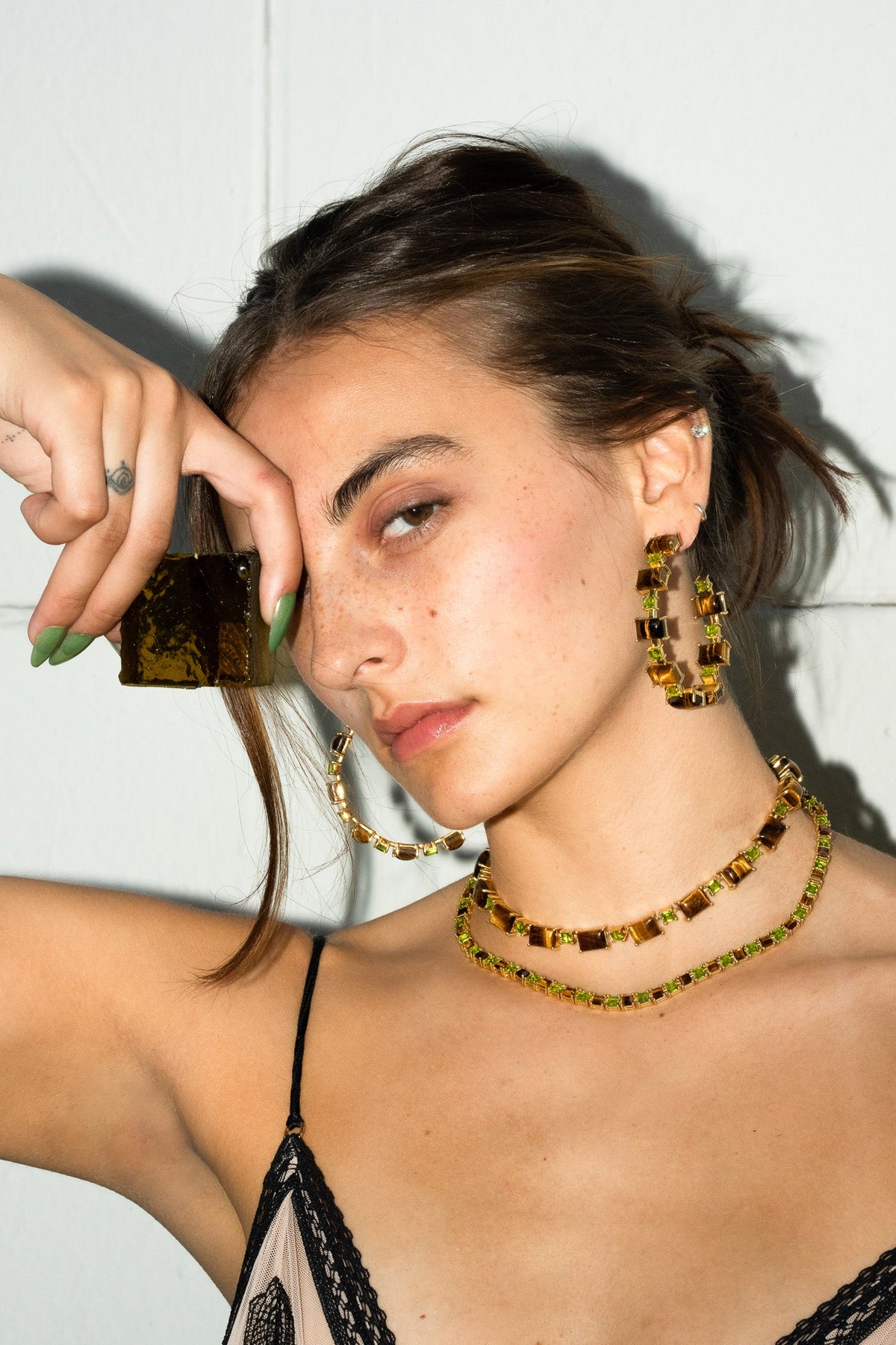 Genuine Tiger Eye And Poison Dart Tennis Necklace (Gold)