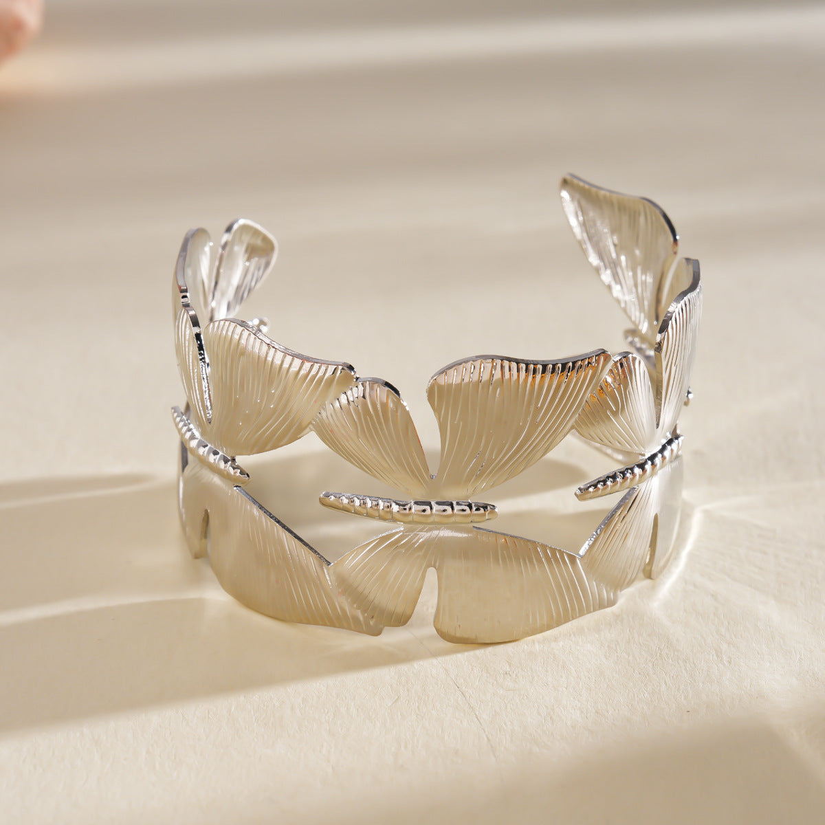 Flowers Open-ended Design Personalized Light Luxury Bracelet | Bracelet | Wiccan Center