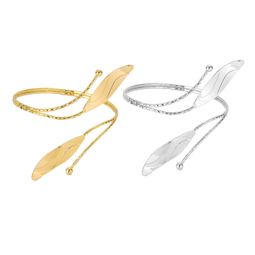 Exaggerated Hand Metal Leaves Armband Arm Decorations Stylish Good Bracelet