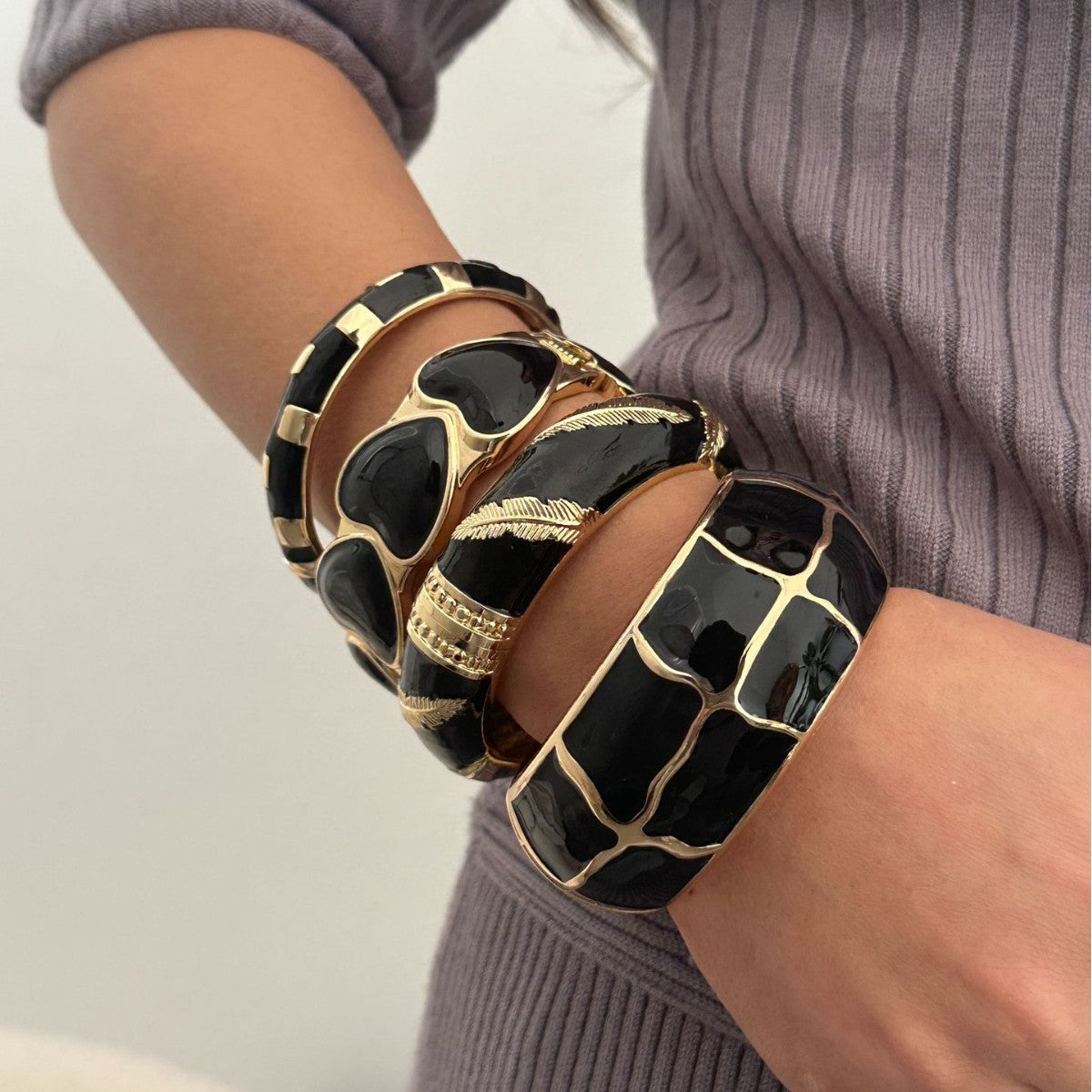 Women's Dripping Oil Open-ended Light Luxury Wave Bamboo Joint Twin Alloy Bracelets