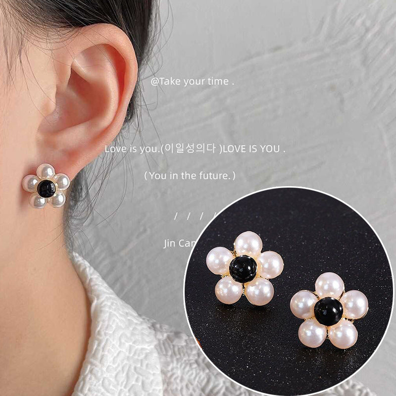 Small Pearl Flower Earring | Earring | Wiccan Center