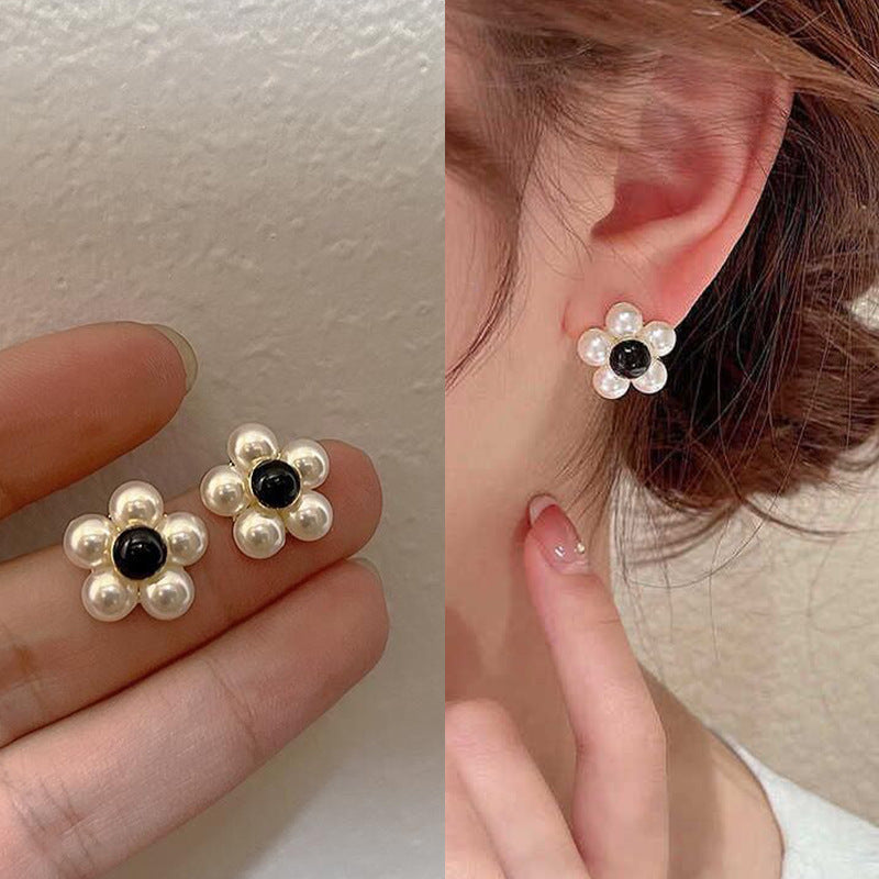 Small Pearl Flower Earring | Earring | Wiccan Center
