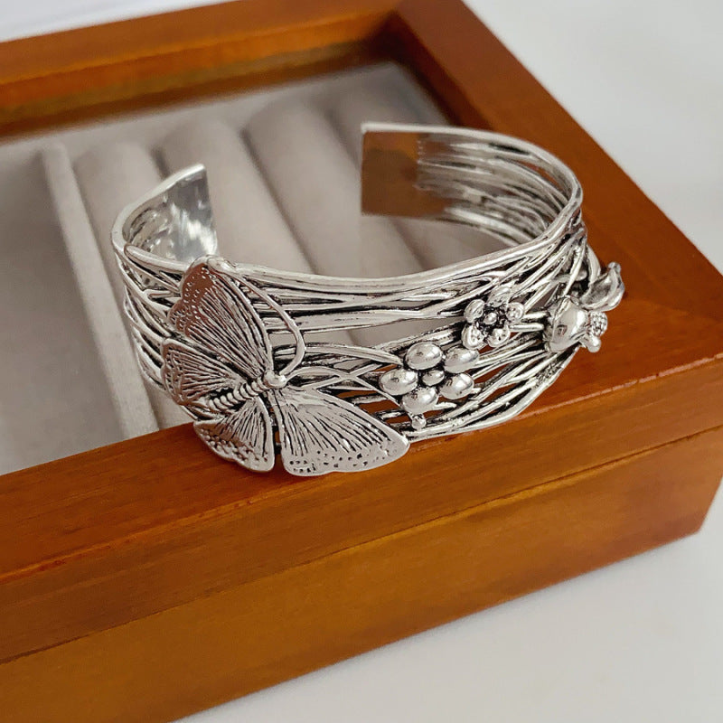 Flowers Open-ended Design Personalized Light Luxury Bracelet | Bracelet | Wiccan Center