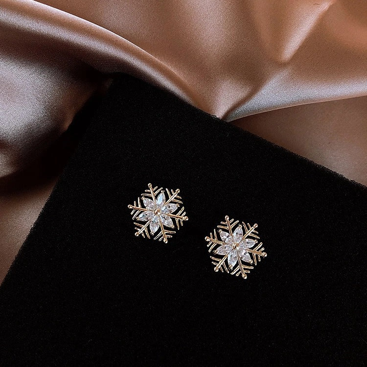 Snowflake Rhinestone Stud Earring | Earring | Wiccan Center