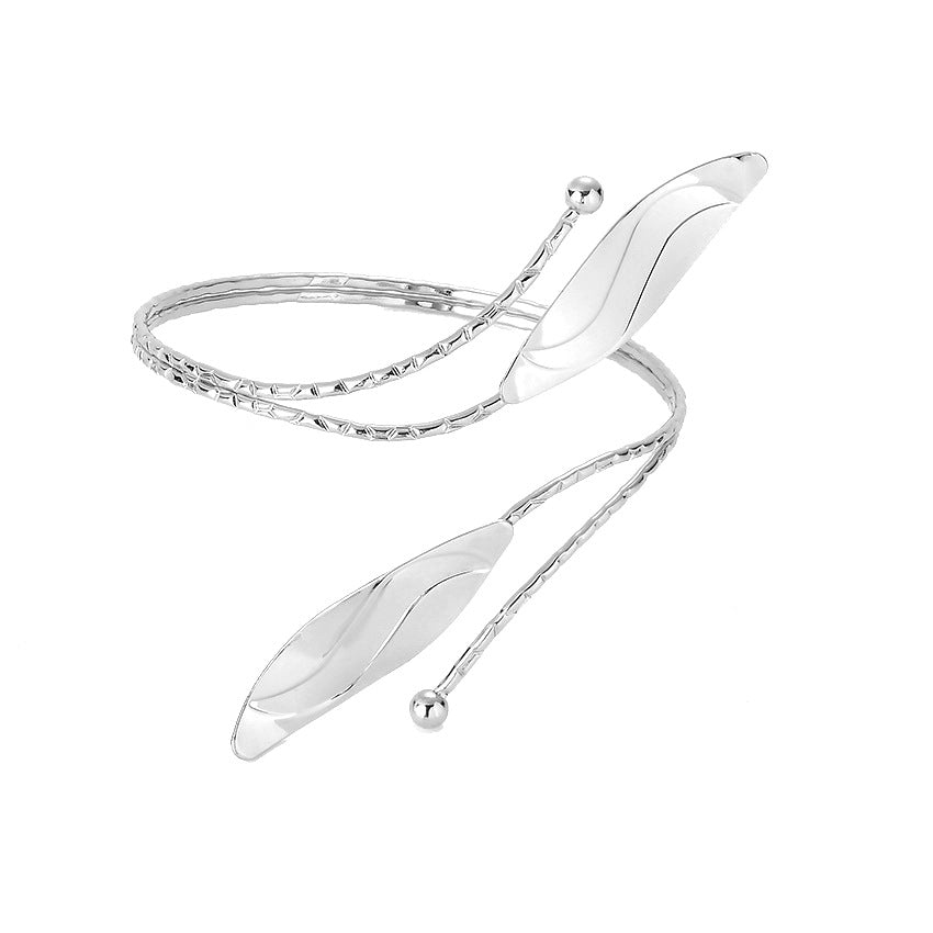 Exaggerated Hand Metal Leaves Armband Arm Decorations Stylish Good Bracelet | Bracelet | Wiccan Center