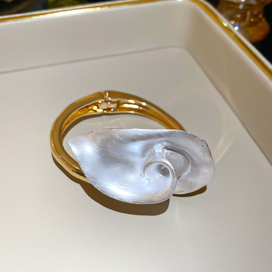 Flowers Open-ended Design Personalized Light Luxury Bracelet | Bracelet | Wiccan Center