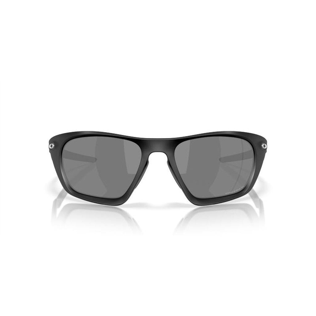 OAKLEY Stylish Polarized Sunglasses for Men - OO9431