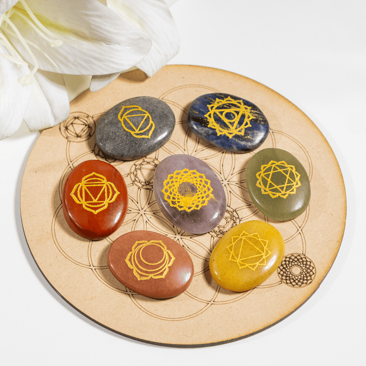Chakra Crystals Set, Oval Reiki 7 Chakra Stones Set, Wooden Grid Plate, Selenite Log | | Wiccan Center