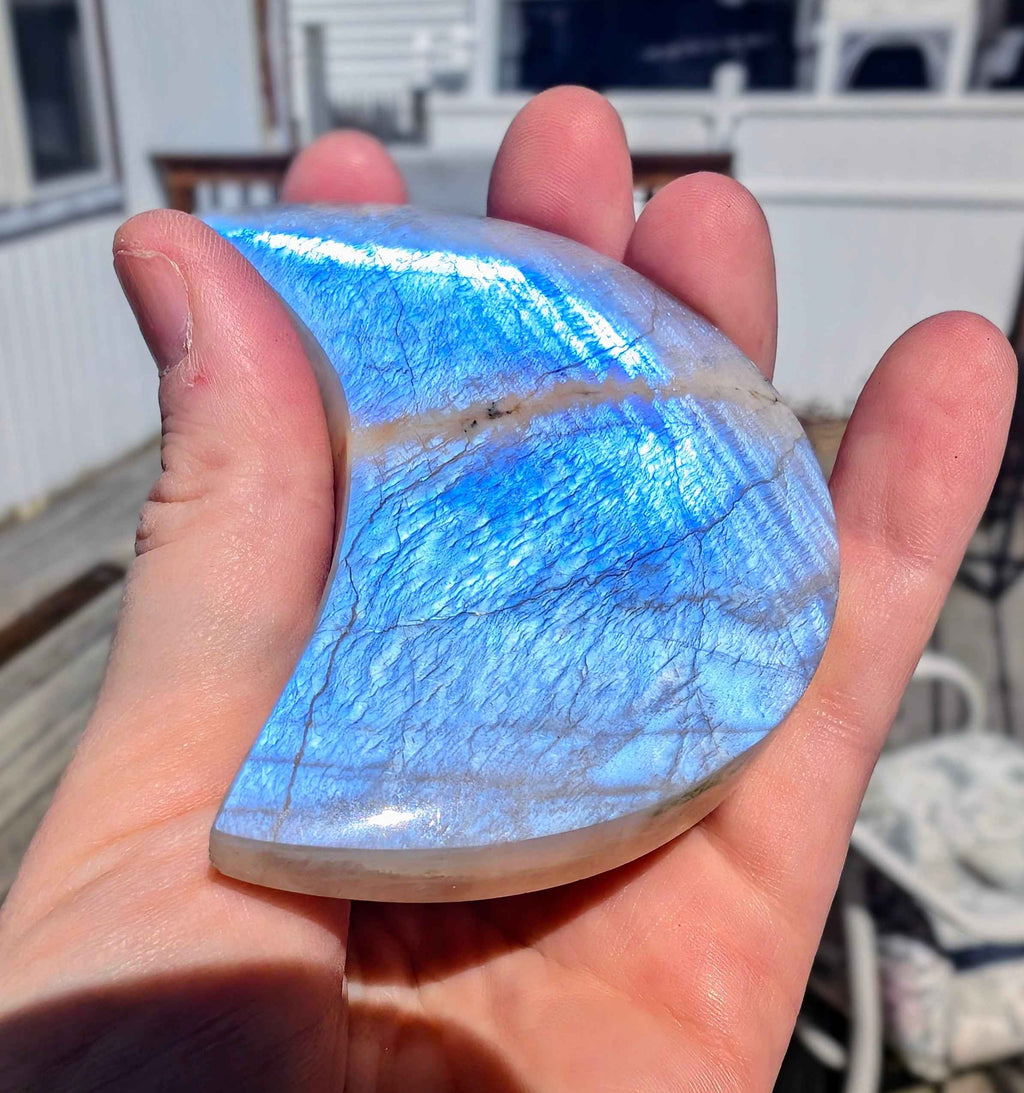 Moonstone Crescent Moon Carving – Intuition, New Beginnings & Emotional Balance | | Wiccan Center