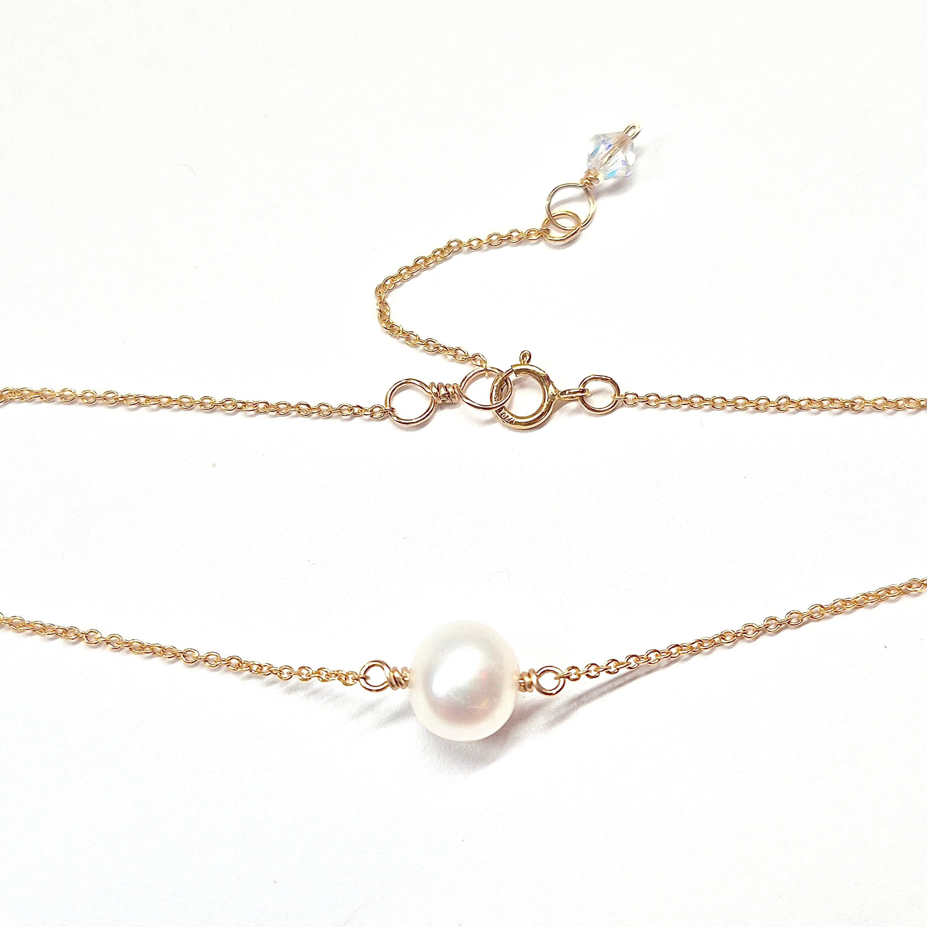 Single Pearl Choker Necklace with Swarovski Clasp