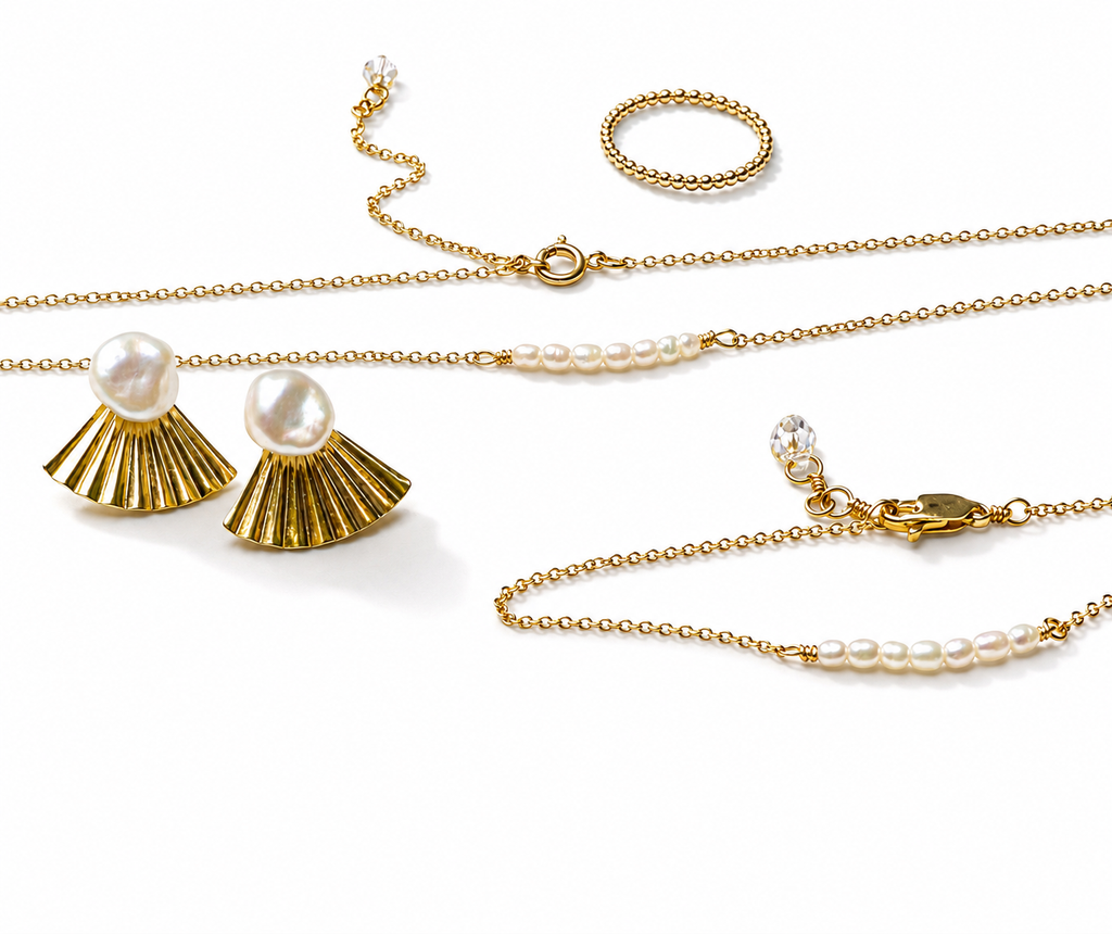 Rice Pearls Necklace with Swarovski Clasp