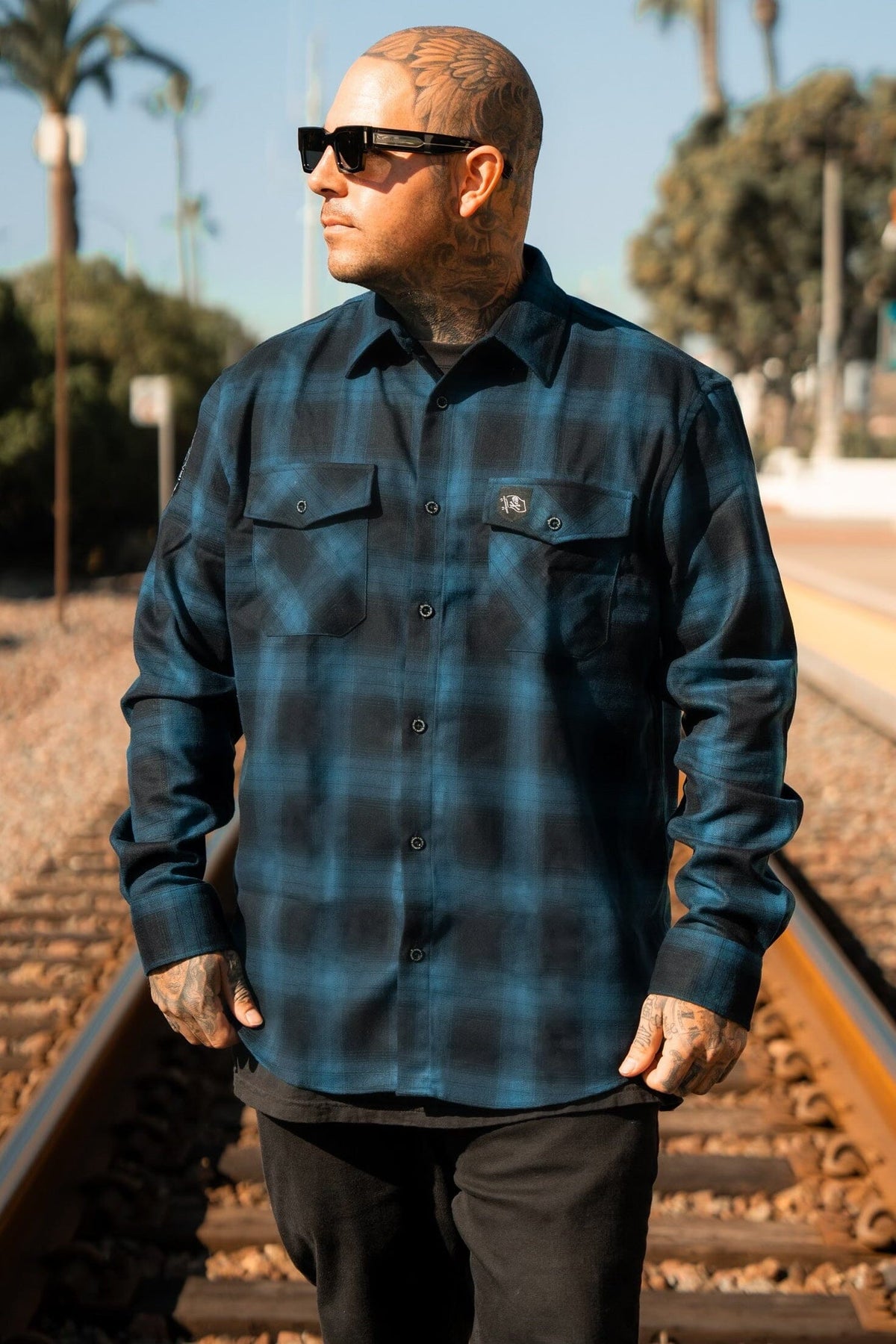 Black Flag Premium Flannel | | Wiccan Center