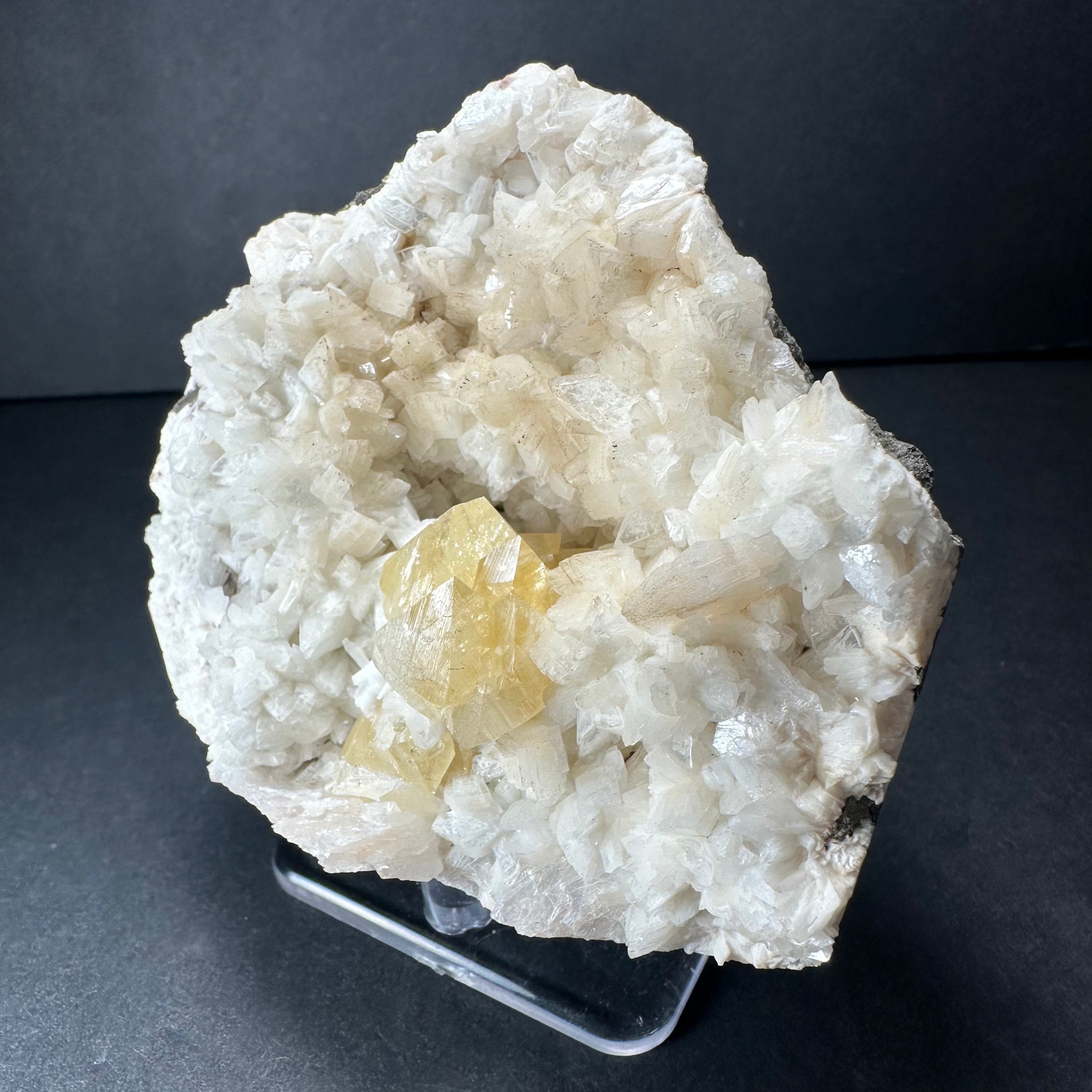 Yellow Powellite with Heulandite from Maharashtra, Pune, India | Minerals | Wiccan Center