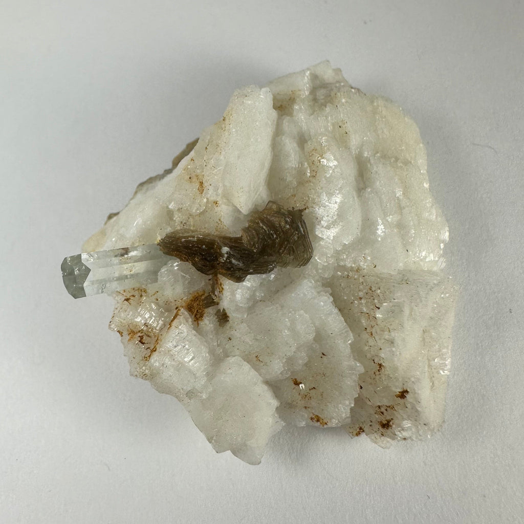 Aquamarine on Albite with Muscovite from Shigar Valley, Skardu, Pakistan | Minerals | Wiccan Center