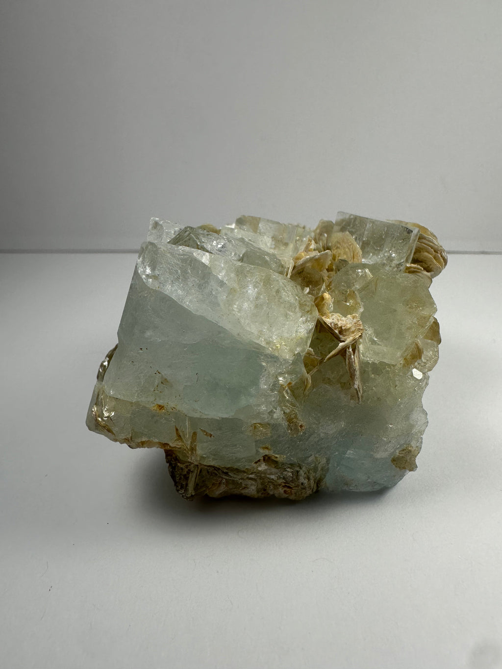 Aquamarine with Muscovite Shigar Valley, Skardu, Pakstan | Minerals | Wiccan Center