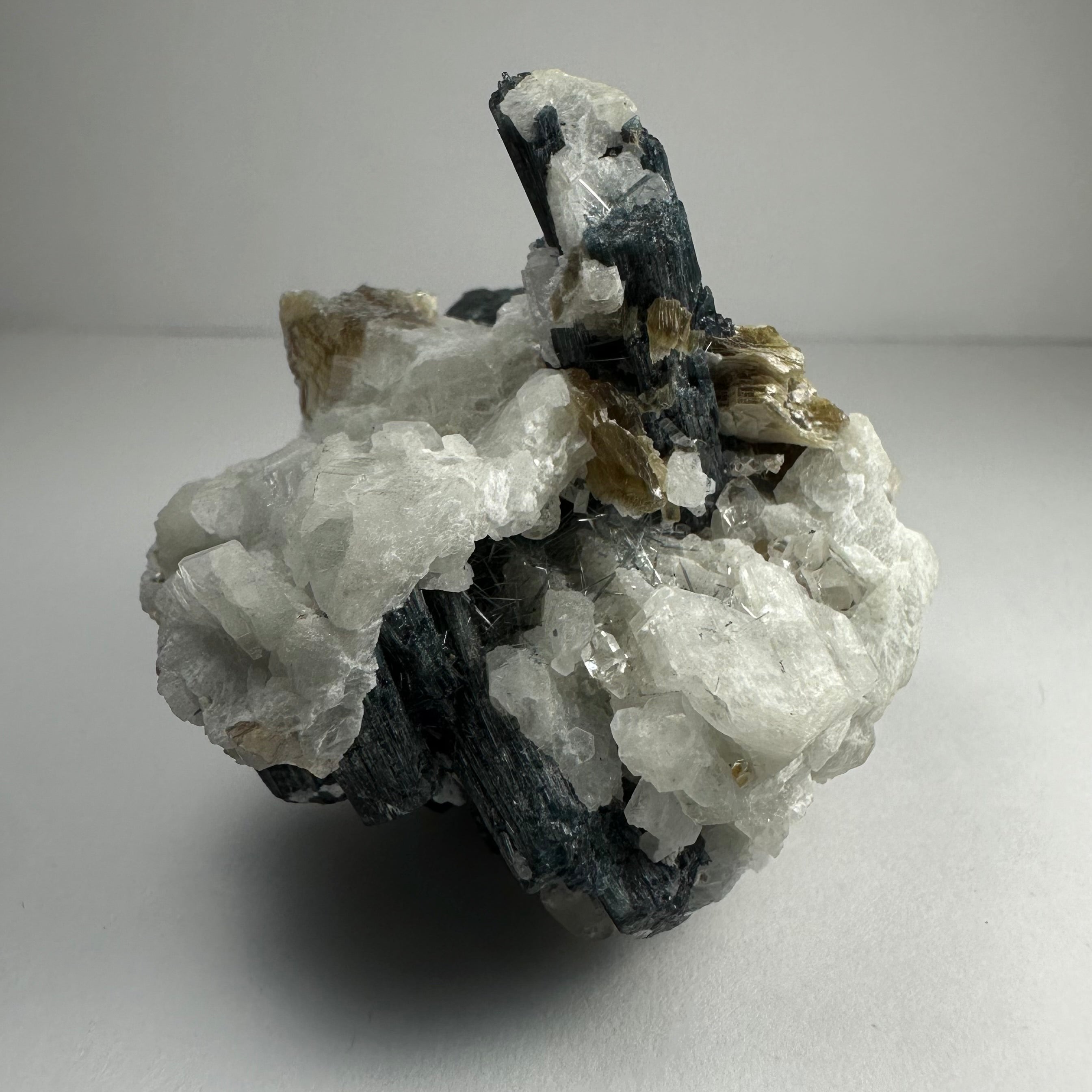 Green Tourmaline with Quarz, Mica and Albite, Brazil | Minerals | Wiccan Center