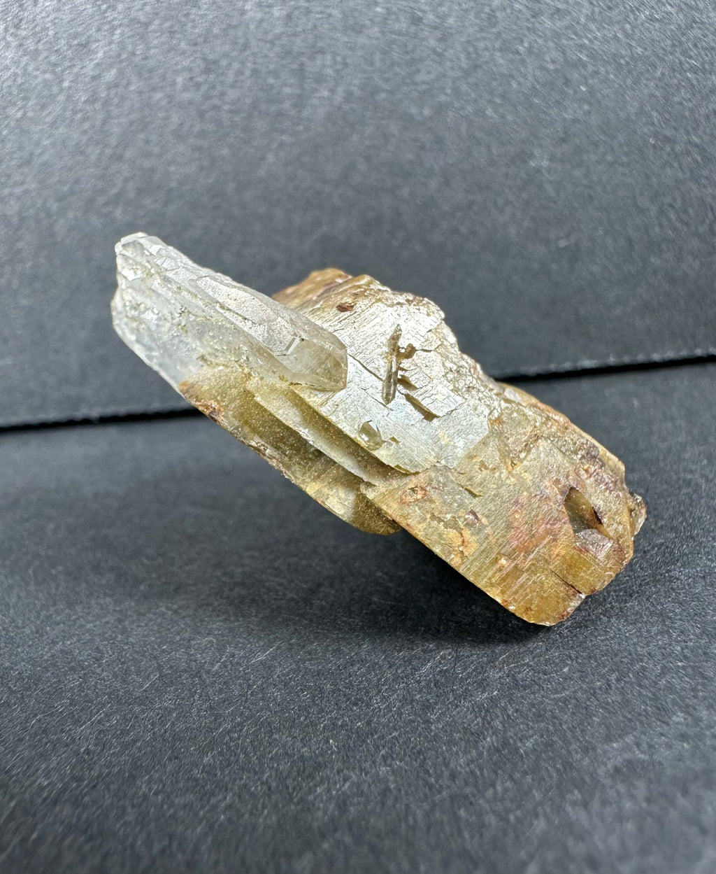 Diamond Quartz on Siderite | Minerals | Wiccan Center