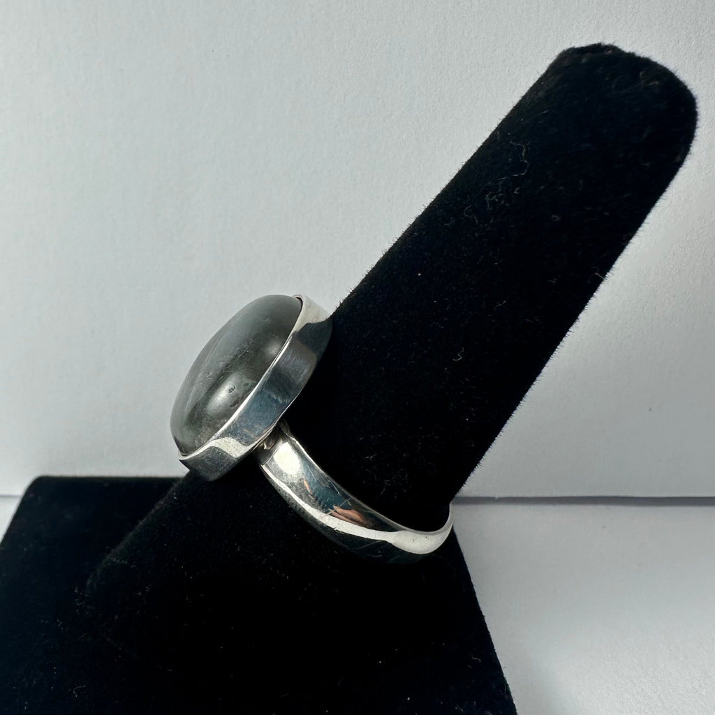 Labradorite Ring | Jewelry | Wiccan Center