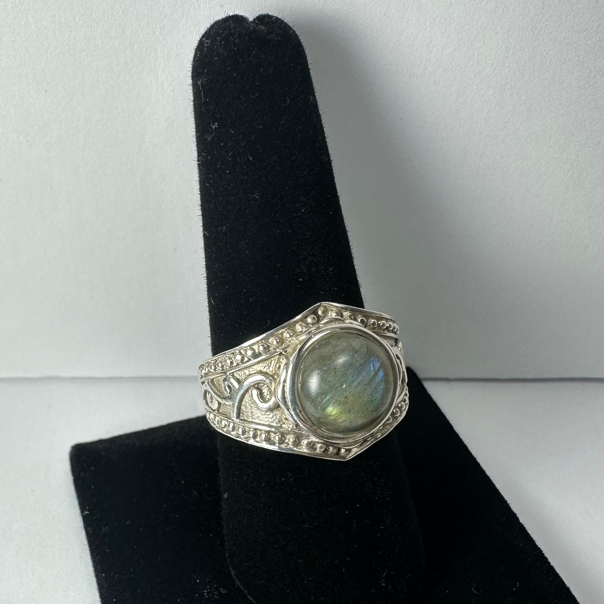Labradorite Ring | Jewelry | Wiccan Center