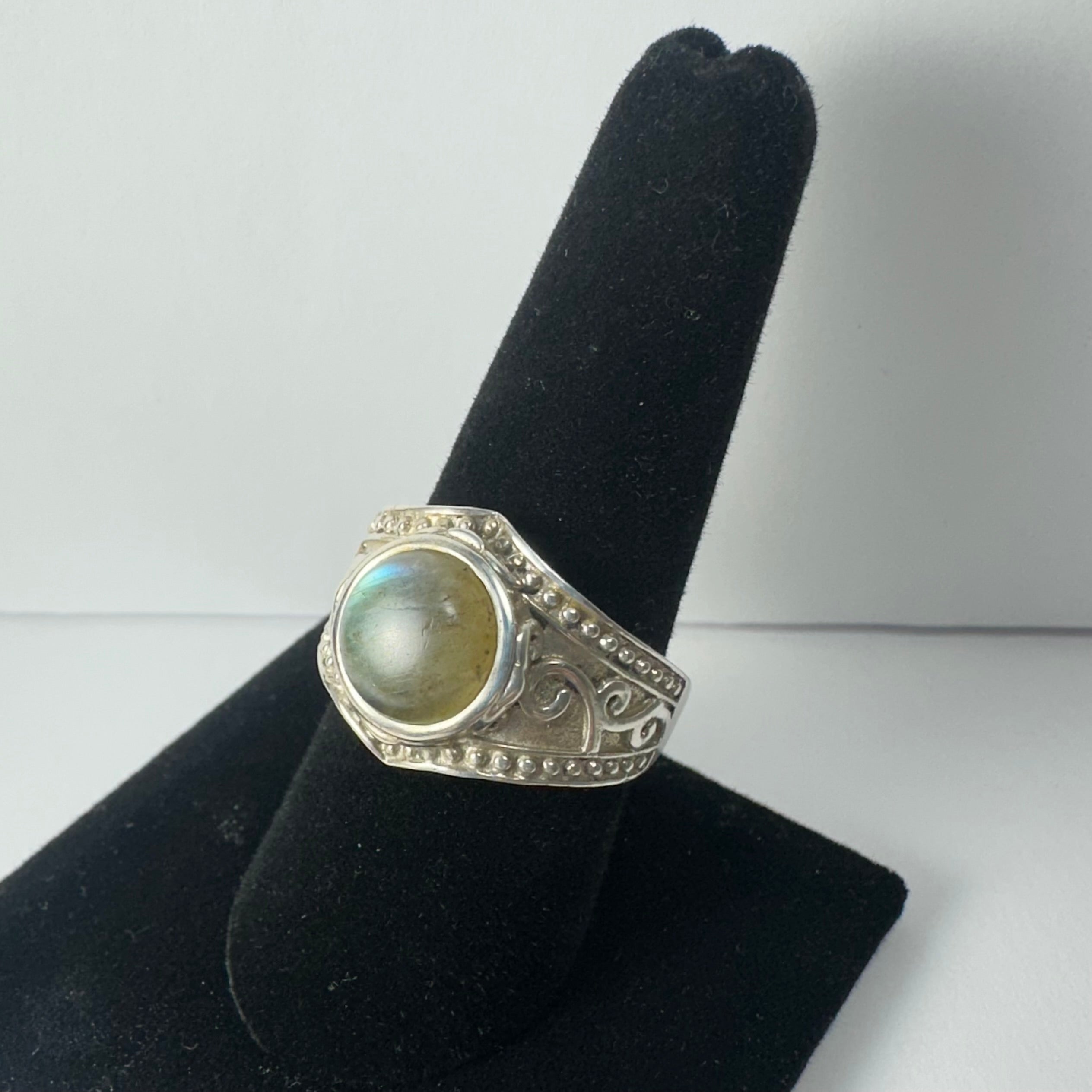 Labradorite Ring | Jewelry | Wiccan Center