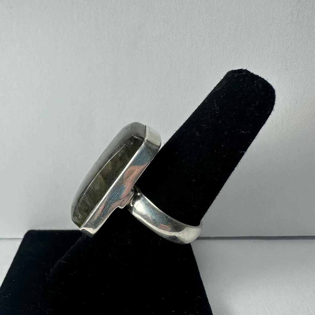 Labradorite Ring | Jewelry | Wiccan Center