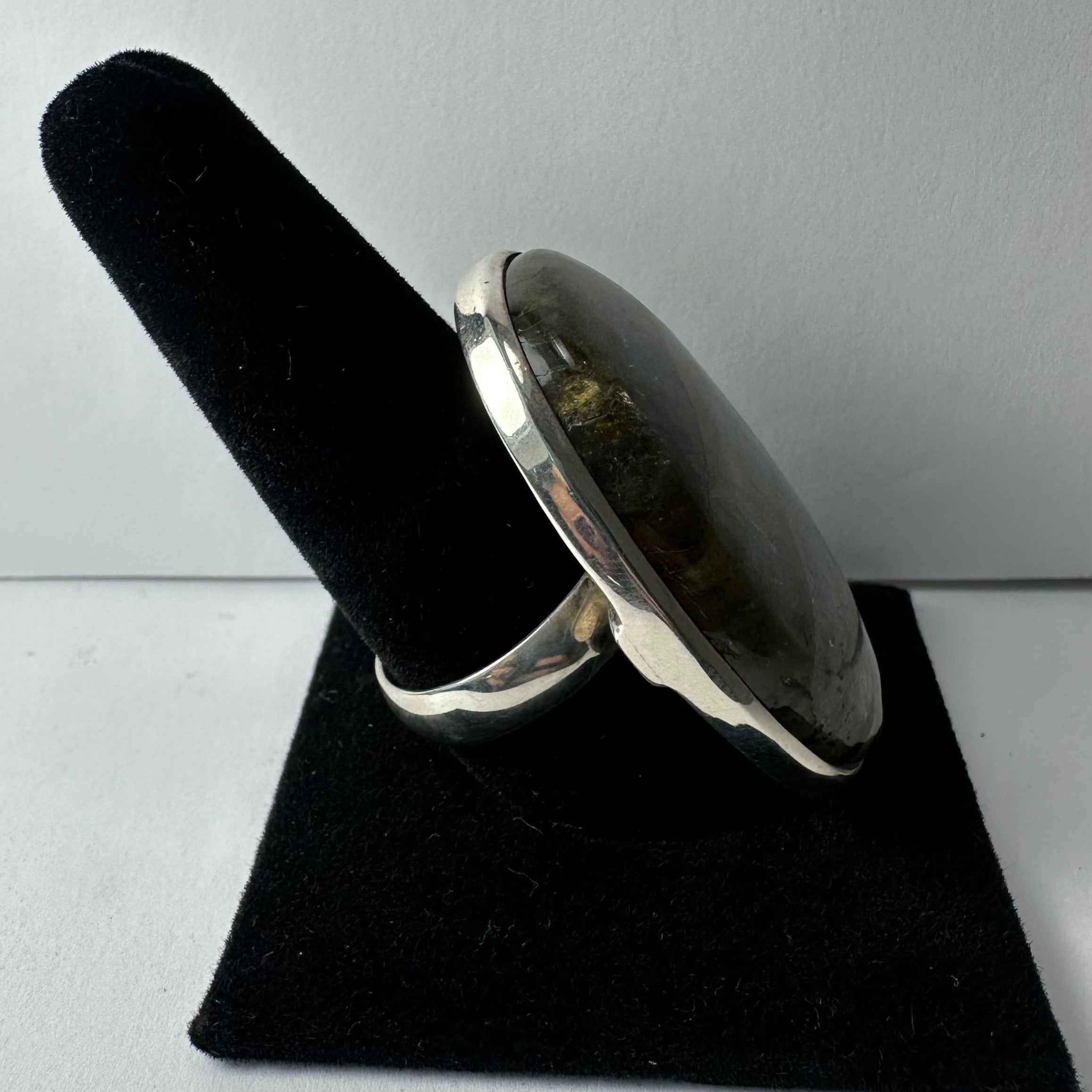Labradorite Ring | Jewelry | Wiccan Center