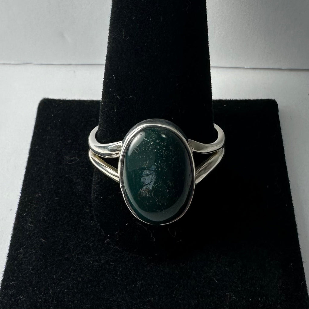 Green Serpentine Ring | Jewelry | Wiccan Center