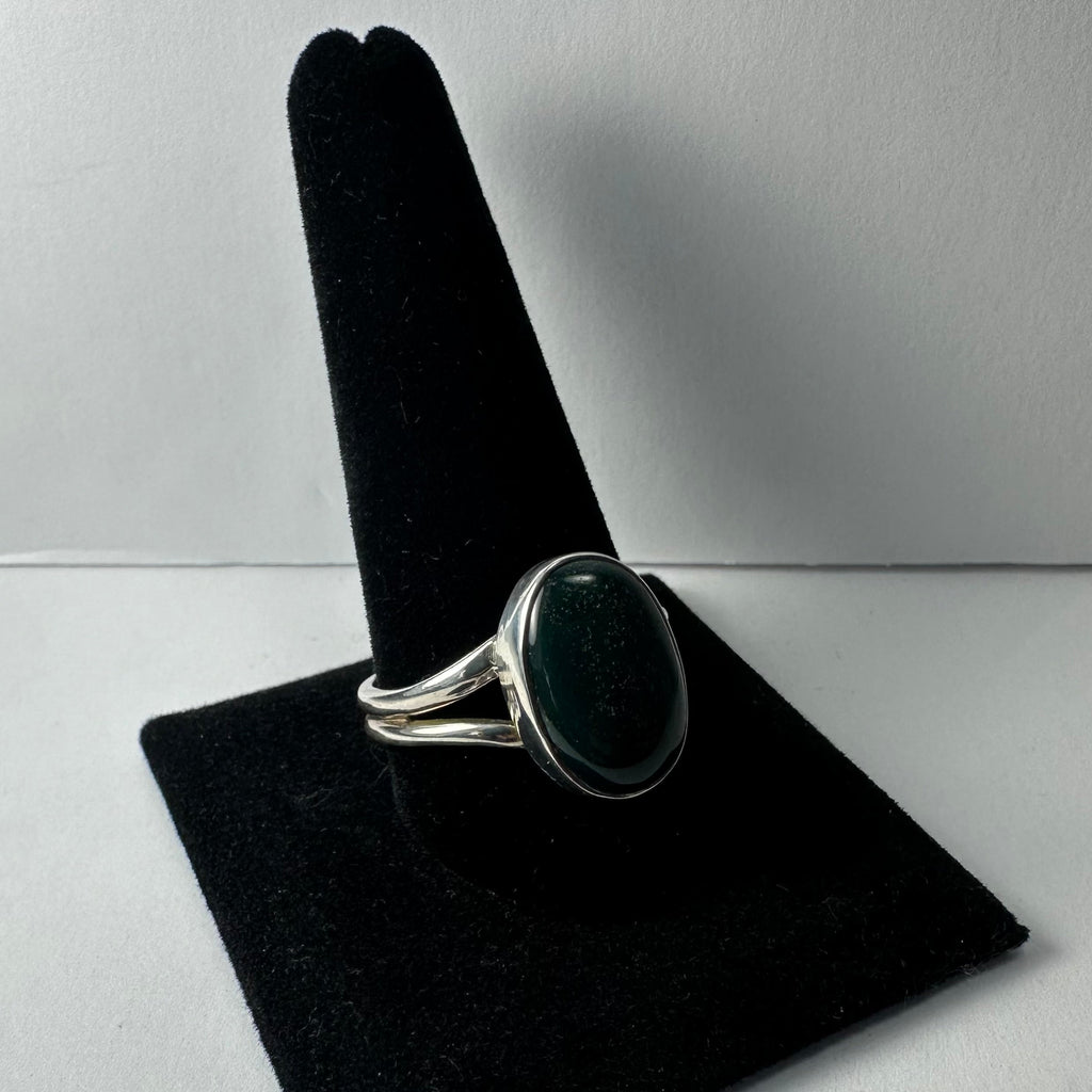 Green Serpentine Ring | Jewelry | Wiccan Center