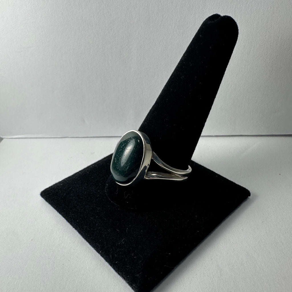Green Serpentine Ring | Jewelry | Wiccan Center