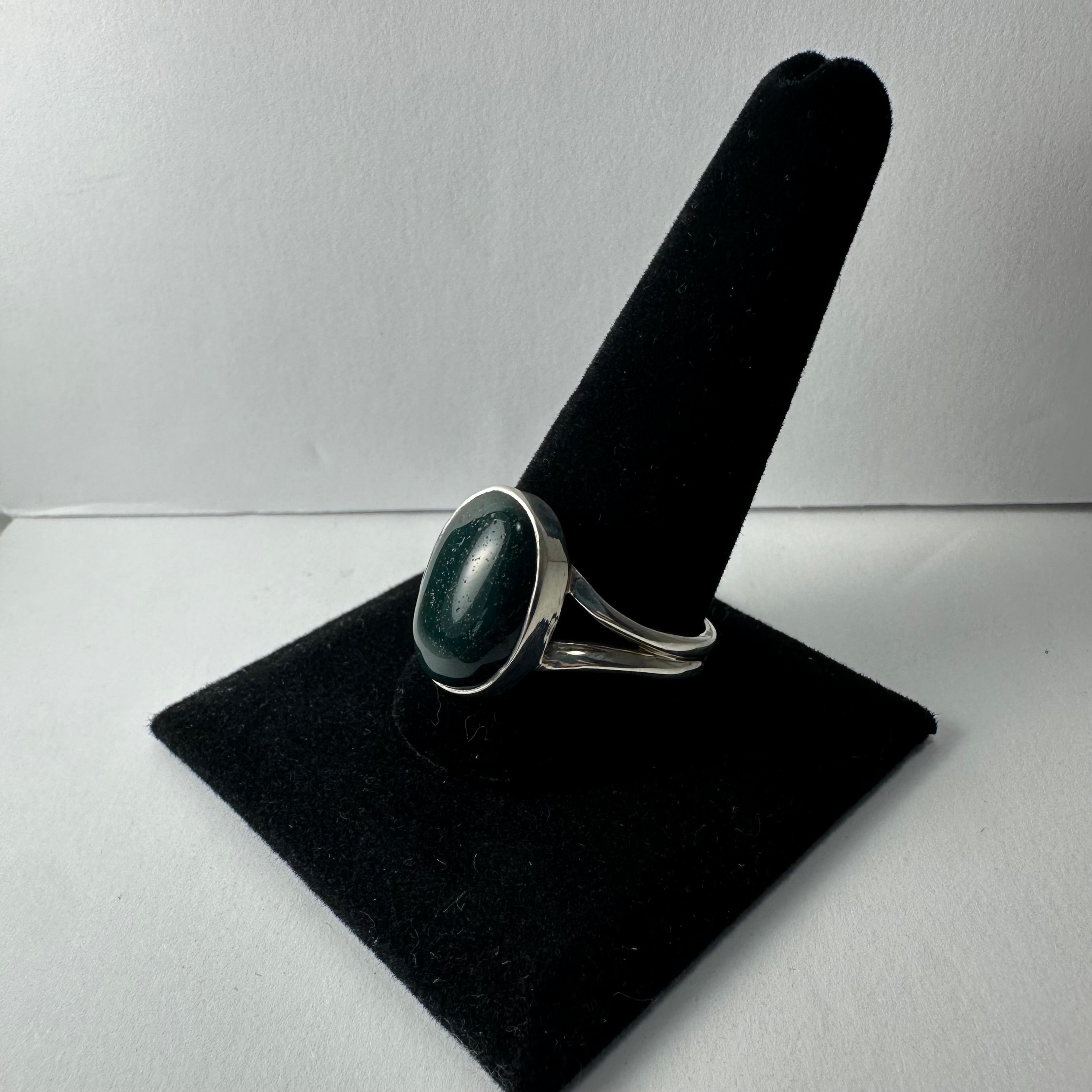 Green Serpentine Ring | Jewelry | Wiccan Center