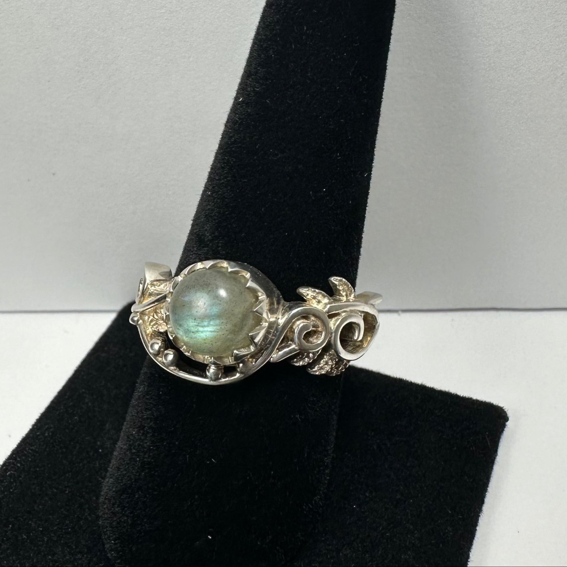 Labradorite Ring | Jewelry | Wiccan Center