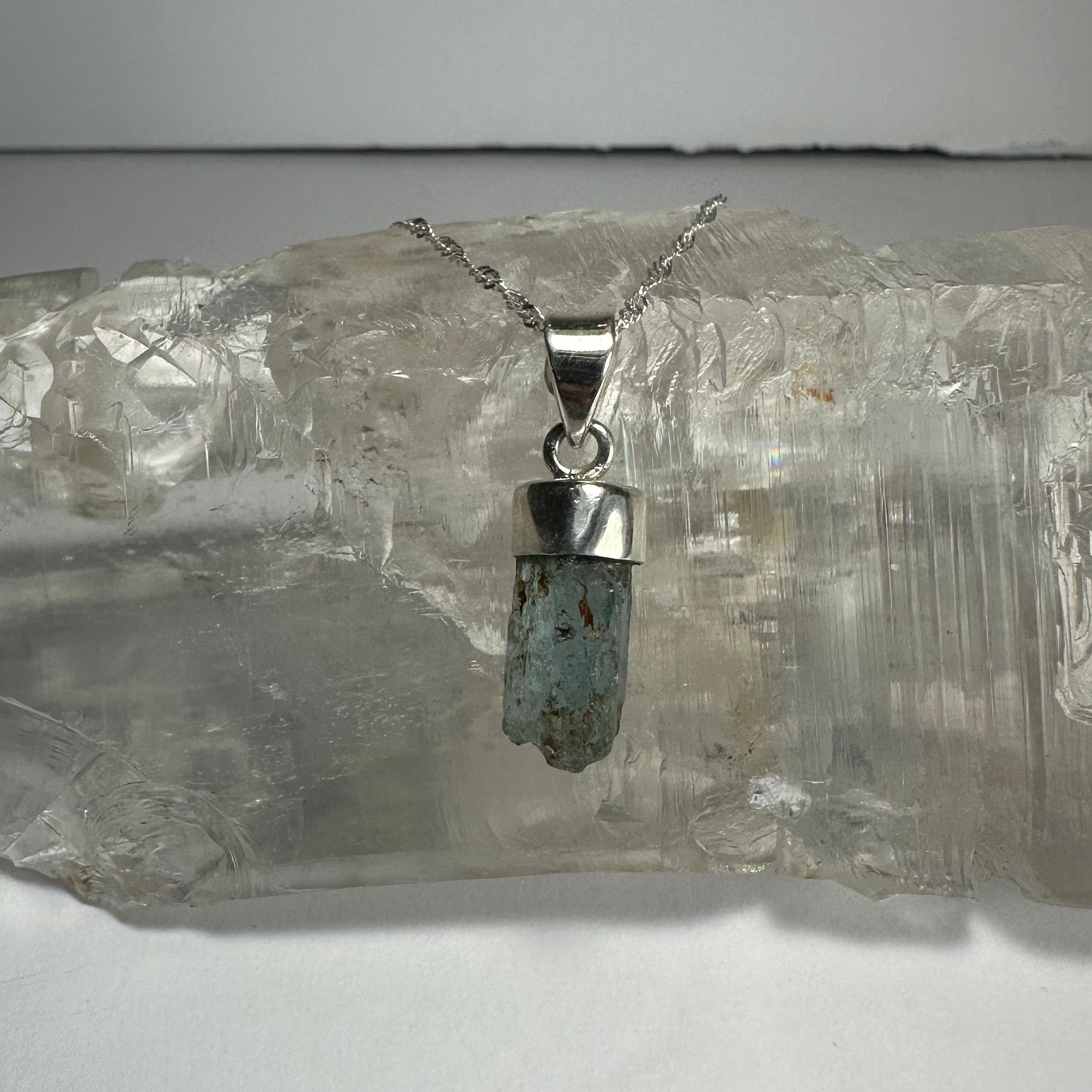 Natural Aquamarine Beryl Pendnat | Jewelry | Wiccan Center