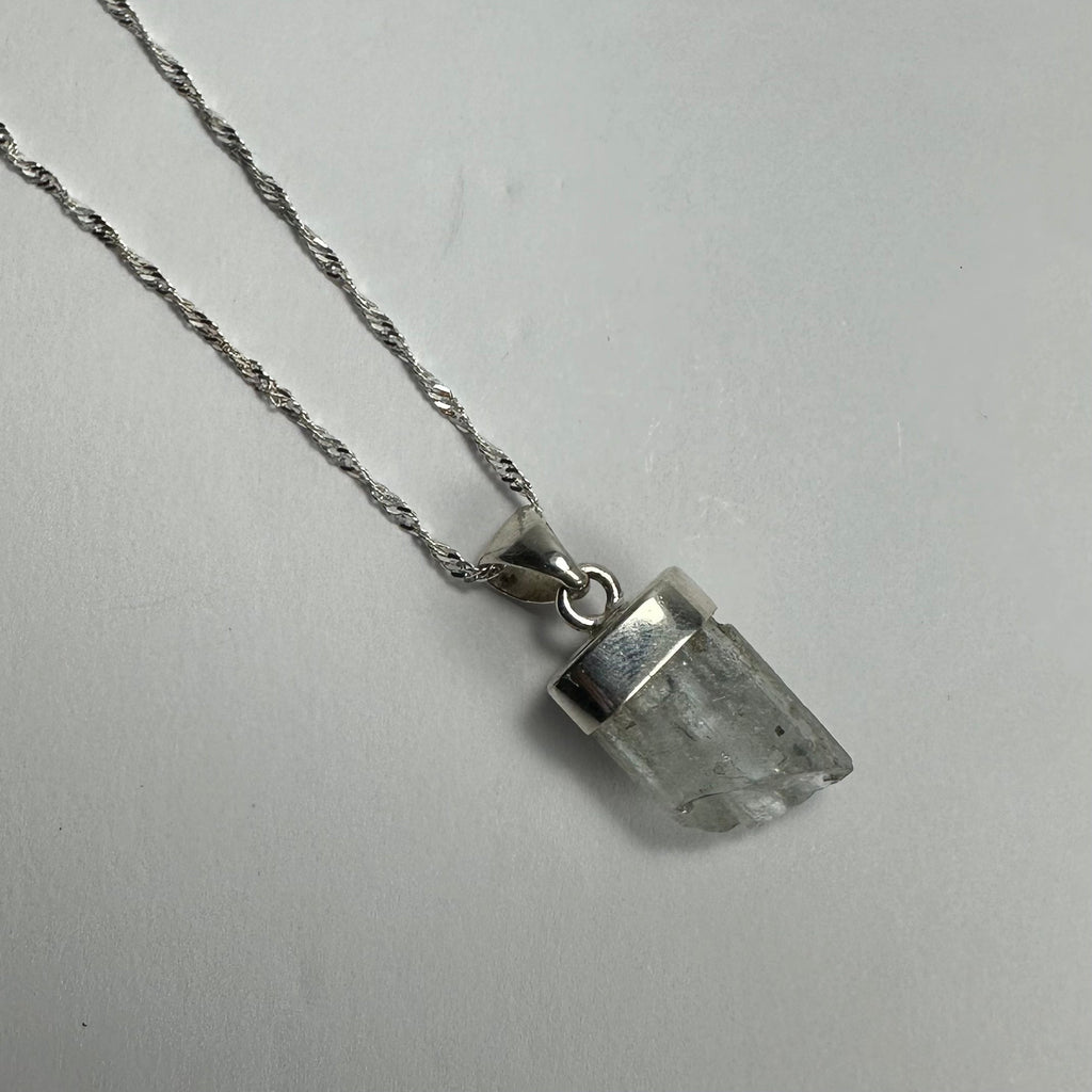 Natural Aquamarine Beryl Pendnat | Jewelry | Wiccan Center