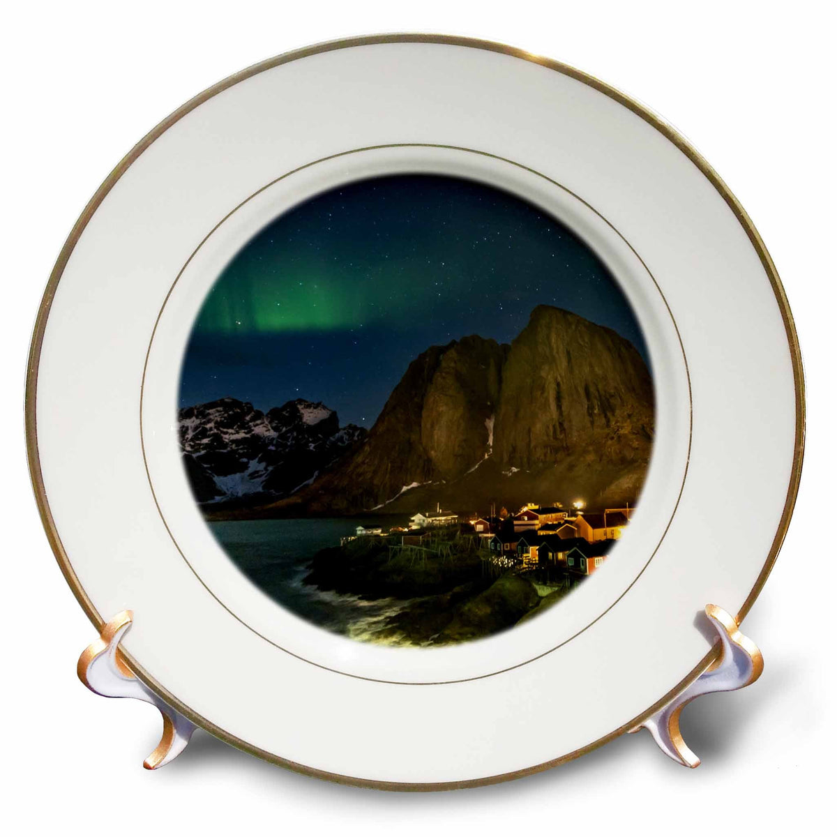 3dRose Norway, Lofoten Islands. Aurora Borealis above Hamnoy in Reine. - Plates (cp-380445)