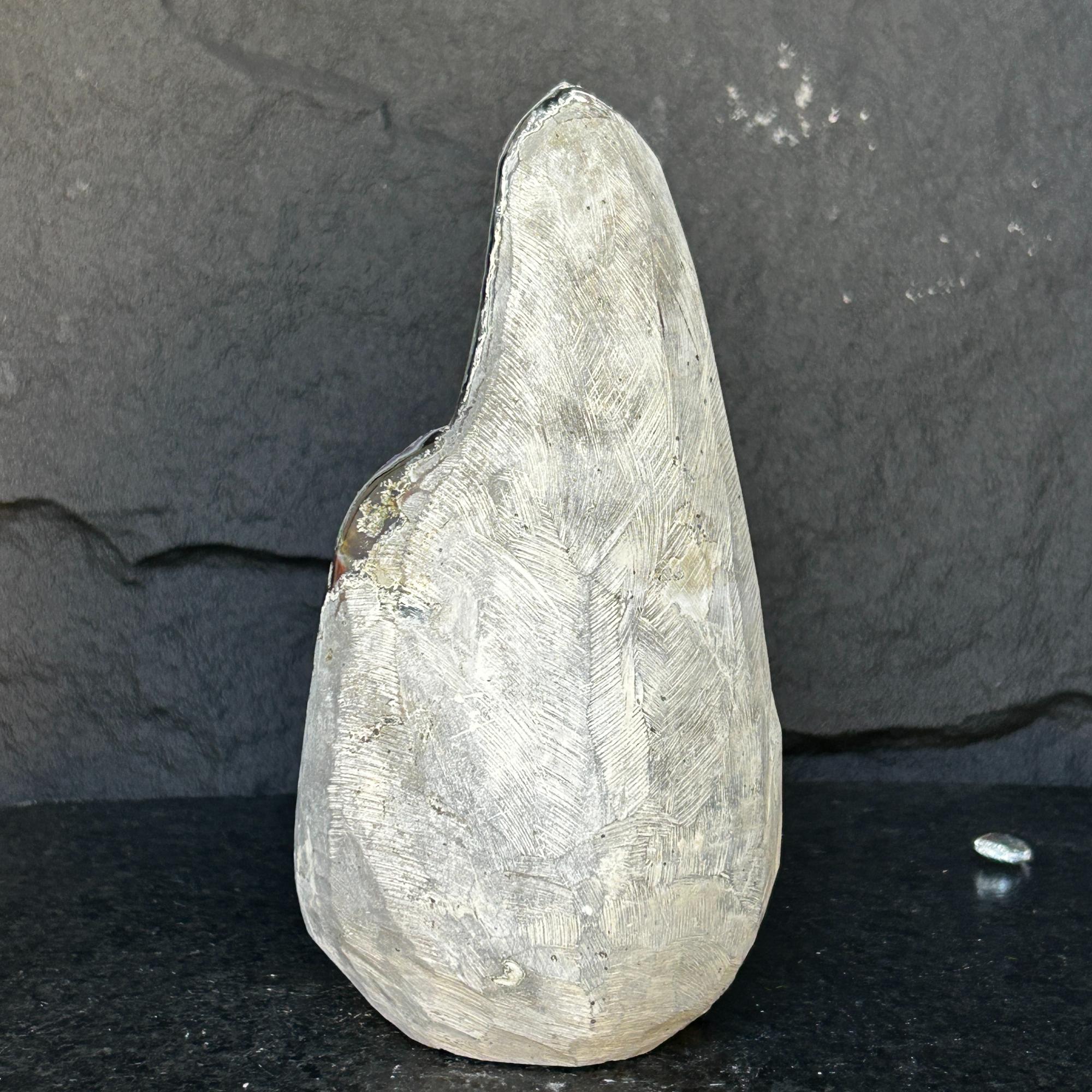 Precious stones and semi precious geode | Amethyst Geodes | Wiccan Center