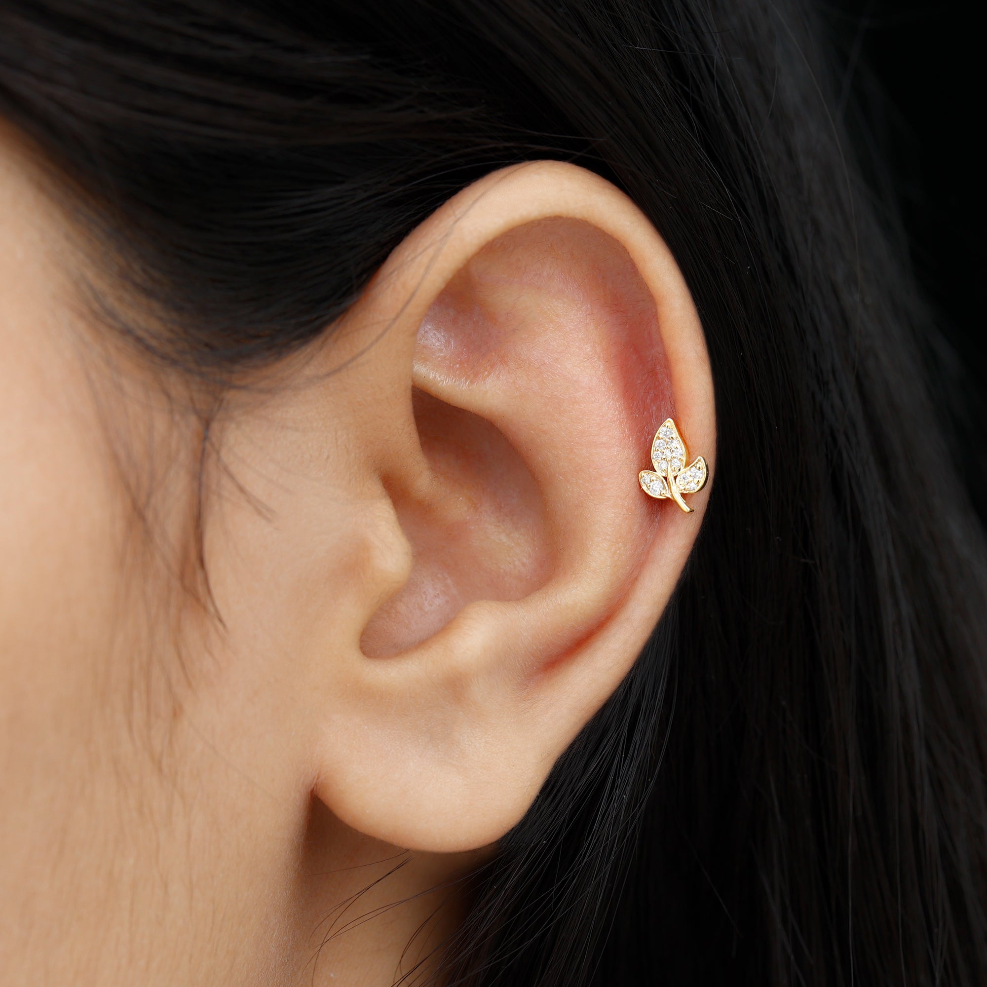 Diamond Leaf Flat Back Cartilage Stud Earring (18G) – Nature Inspired Helix & Tragus Jewelry in Gold | Body Jewelry | Wiccan Center