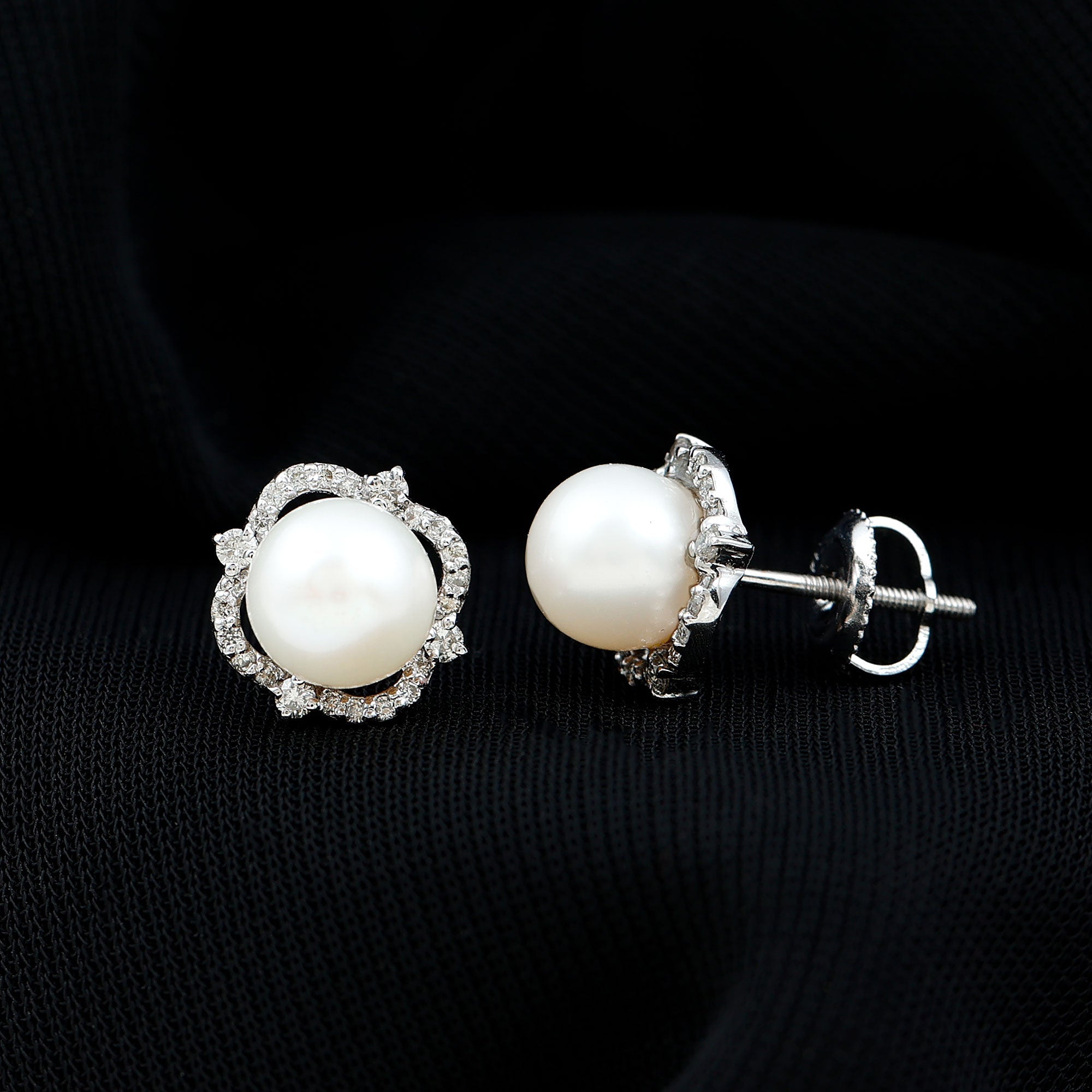 Cultured Pearl Stud Earrings With Diamond