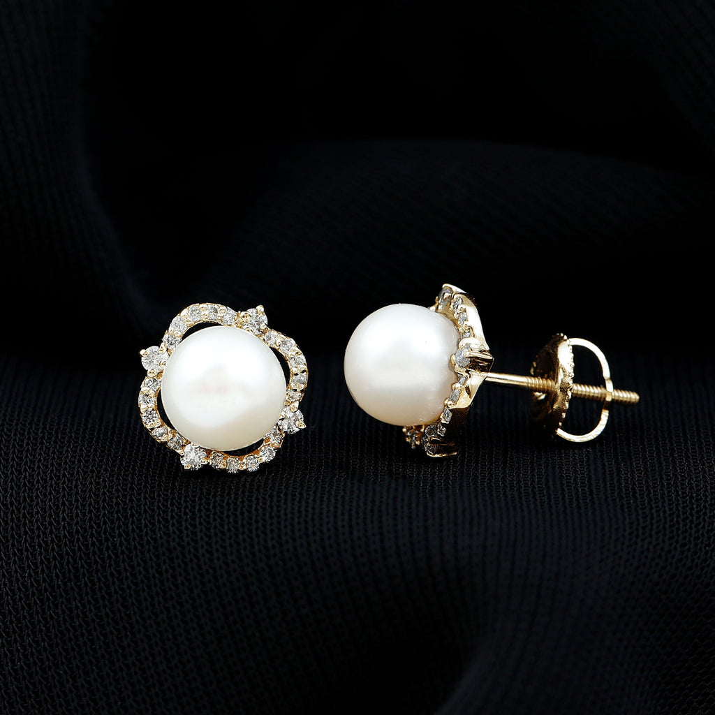 Cultured Pearl Stud Earrings With Diamond