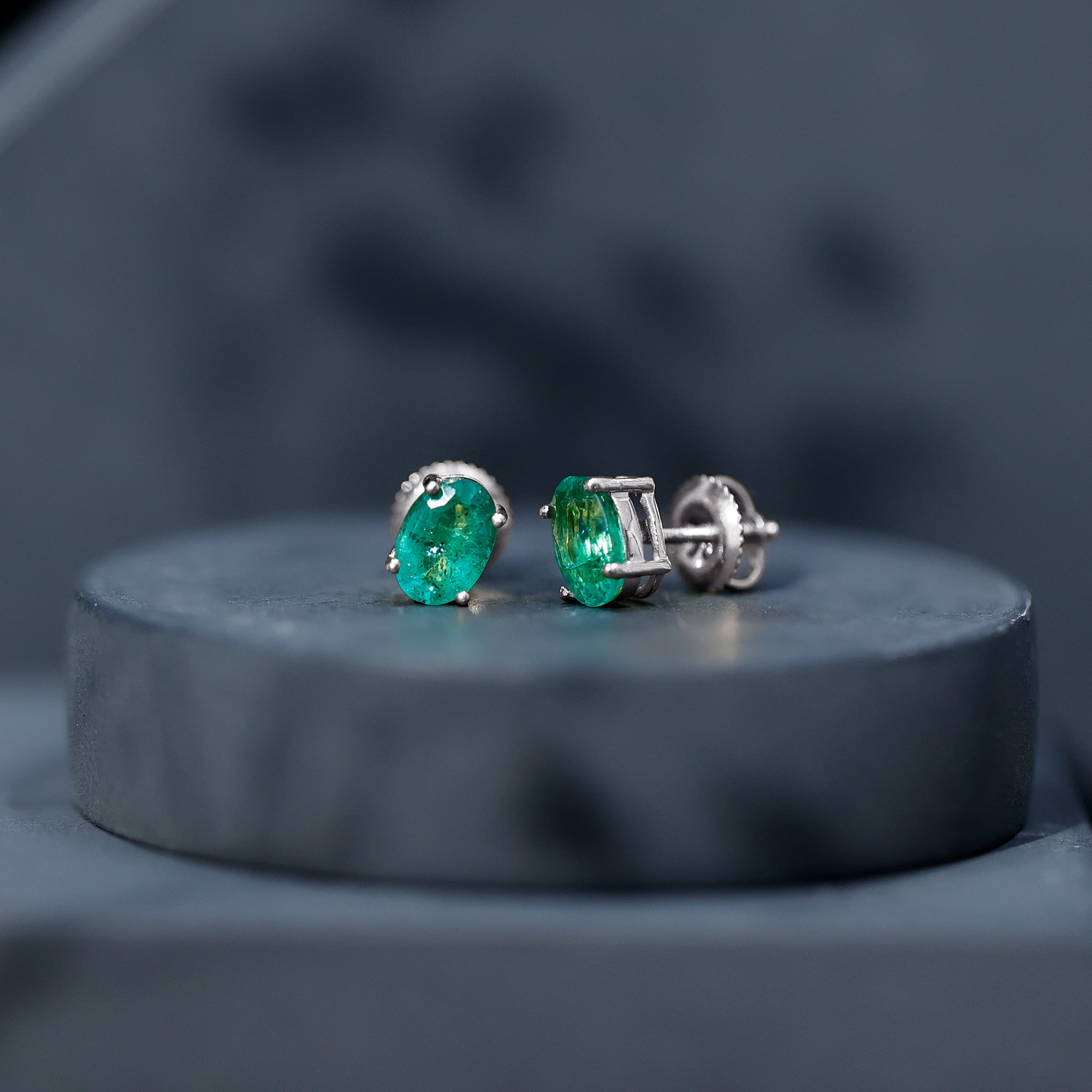 1.43 Carat Oval Shape Emerald Stud Earrings for Women