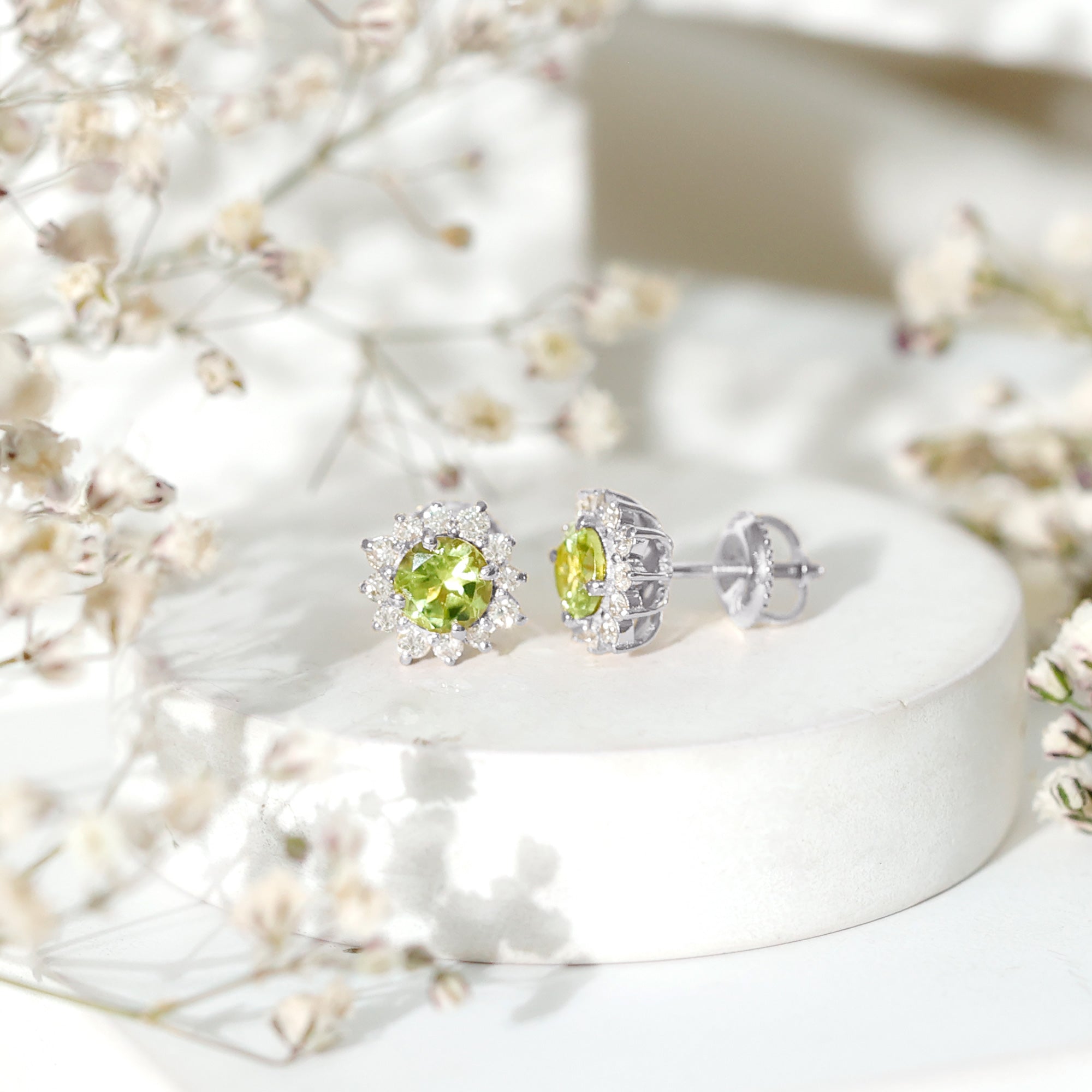 1 Carat Peridot Stud Earrings with Diamond Halo