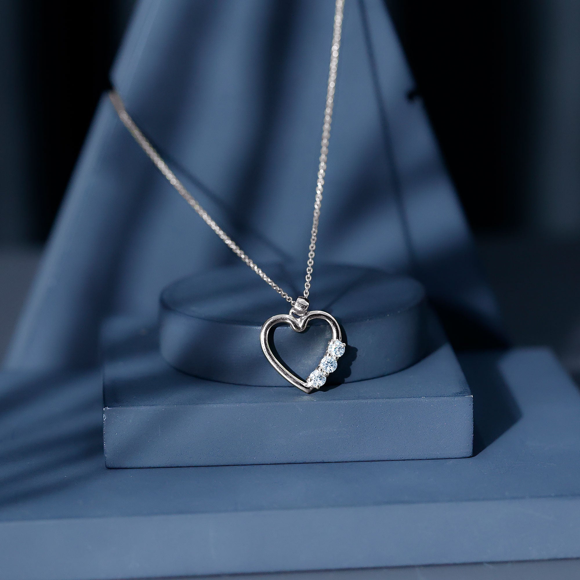Simple Moissanite Open Heart Pendant Necklace