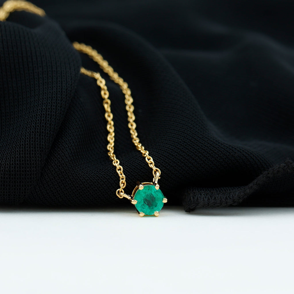 5MM Round Cut Solitaire Emerald Necklace in 6 Prong Setting