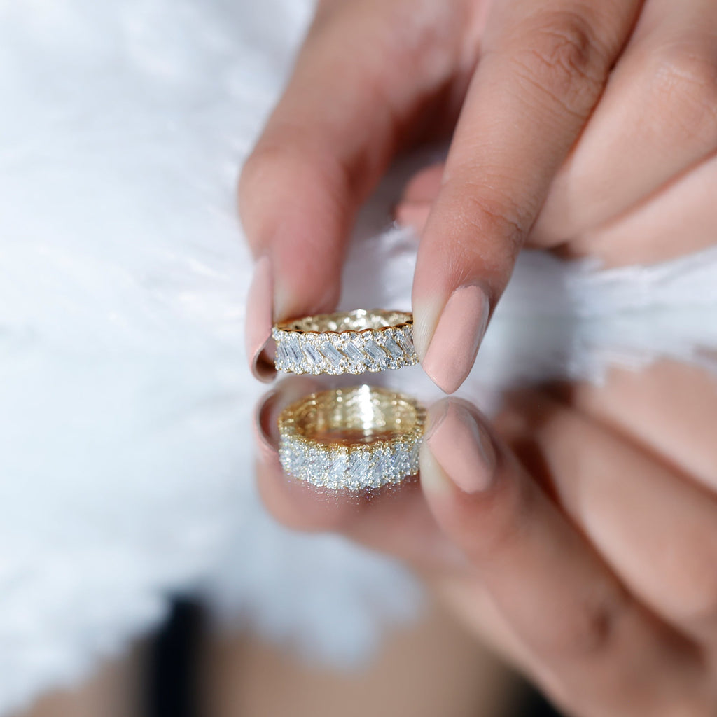 Baguette and Round Moissanite Braided Wedding Band