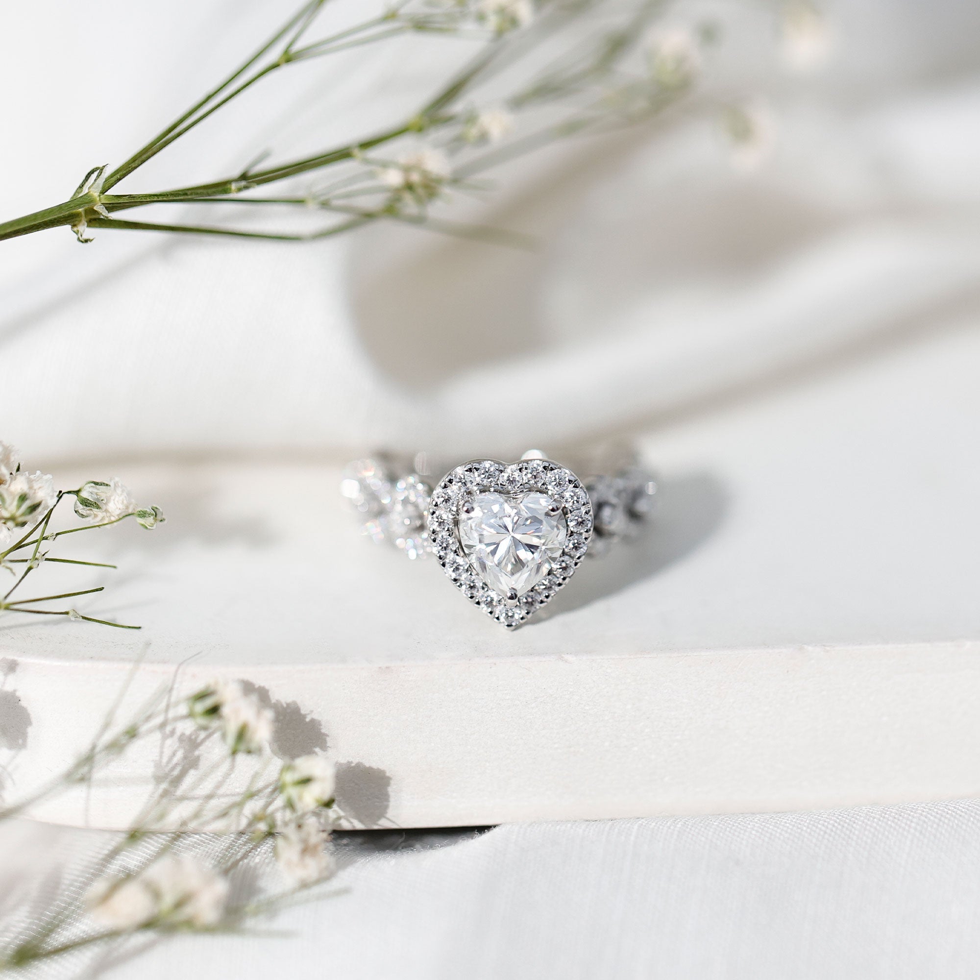 1.5 CT Heart Shape Moissanite Engagement Ring with Accent