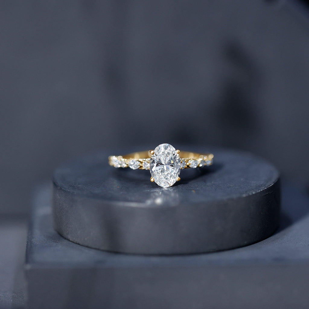 2 Carat Oval Lab Grown Diamond Engagement Ring with IGI Certificate
