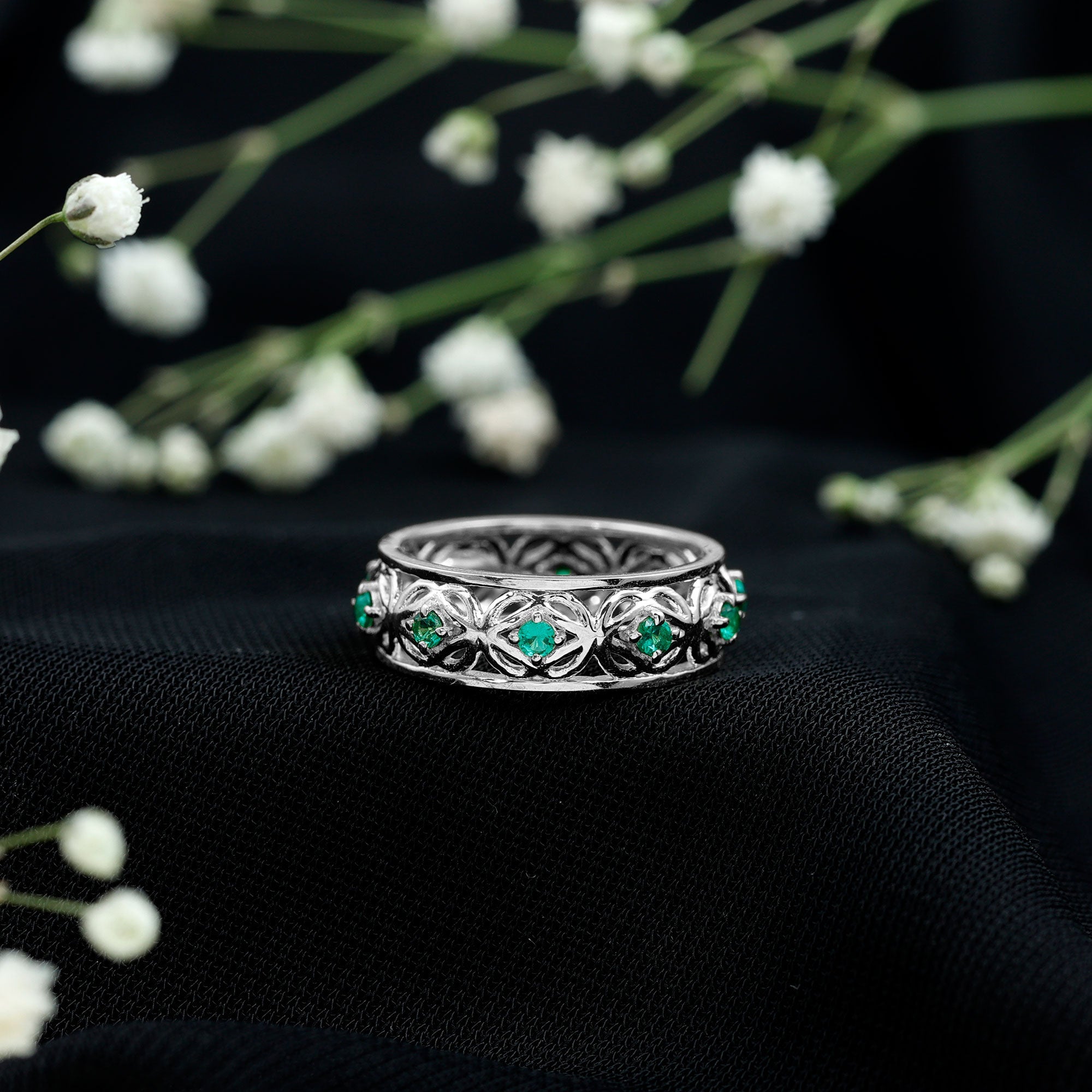 Vintage Looking Lab Grown Emerald Wedding Band for Women