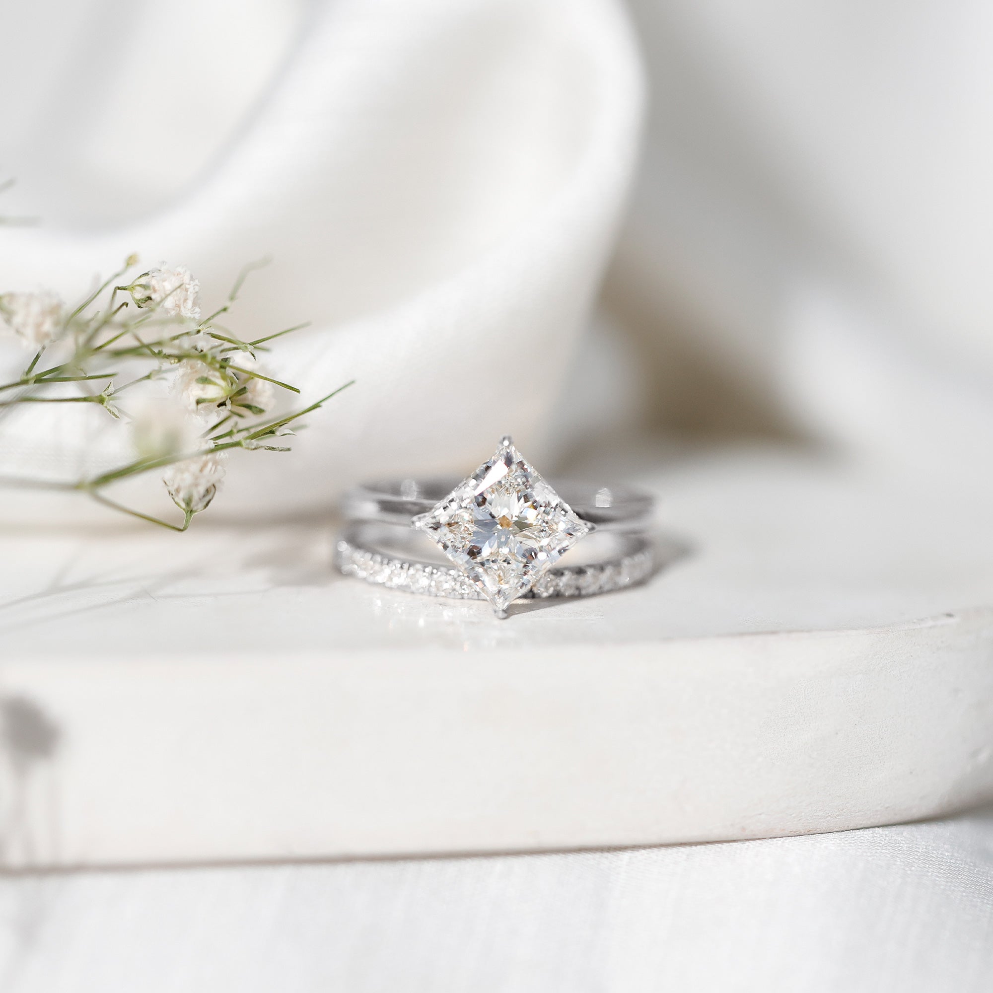 IGI Certified 2 Carat Lab Grown Diamond Princess Cut Bridal Ring Set for Her